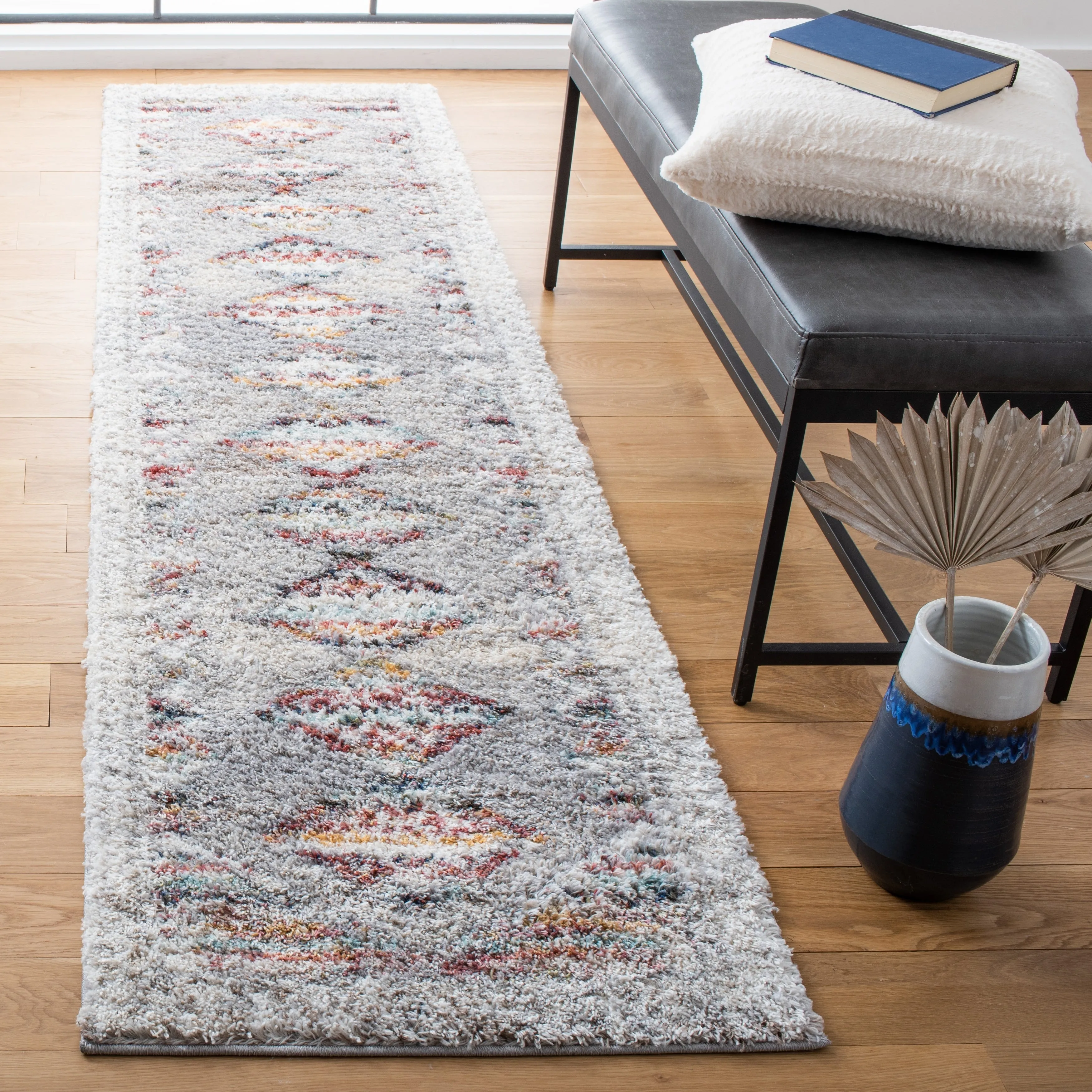 SAFAVIEH Calista Shag Jatta Abstract 1-inch Thick Rug