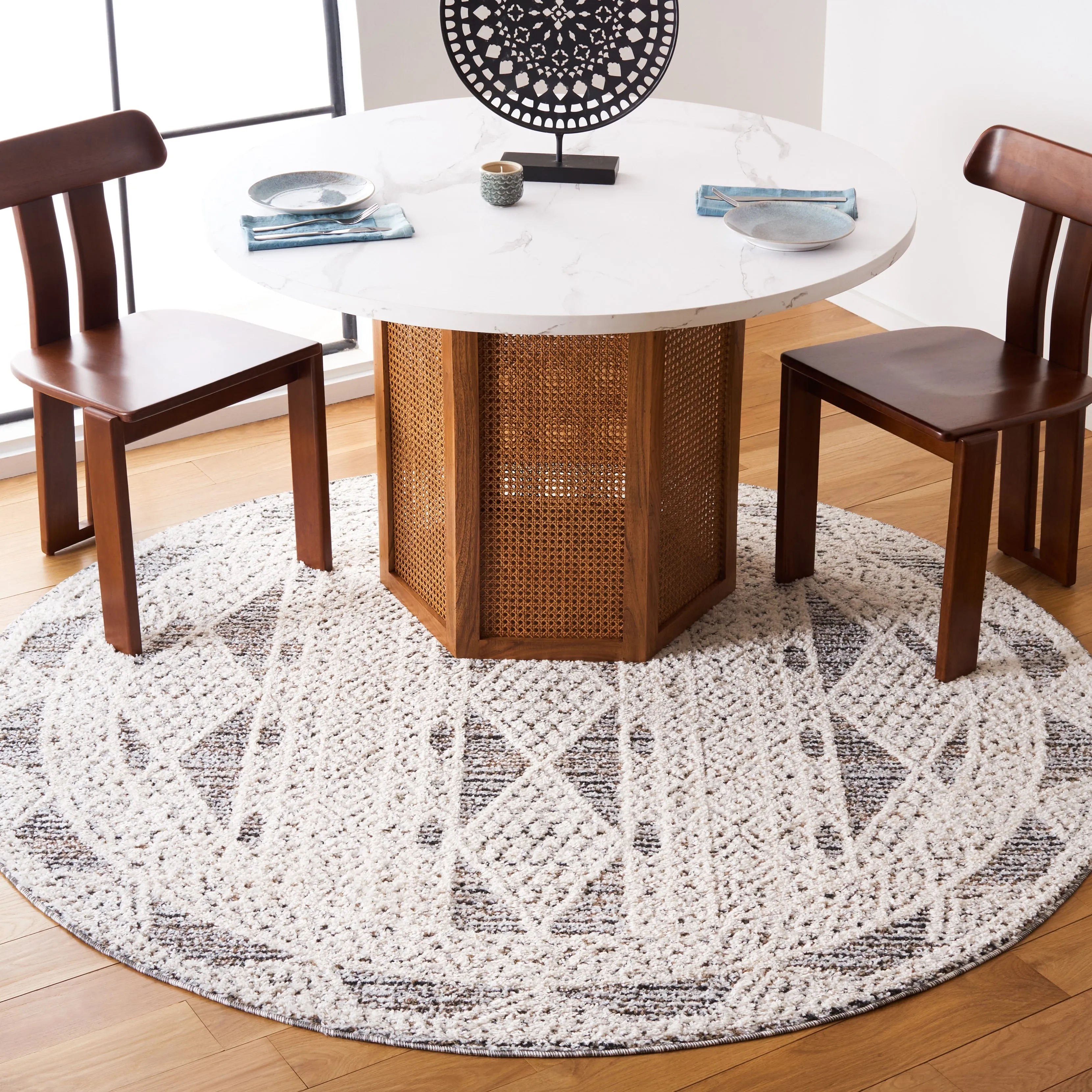 SAFAVIEH Chapel Maguy Moroccan Boho Rug