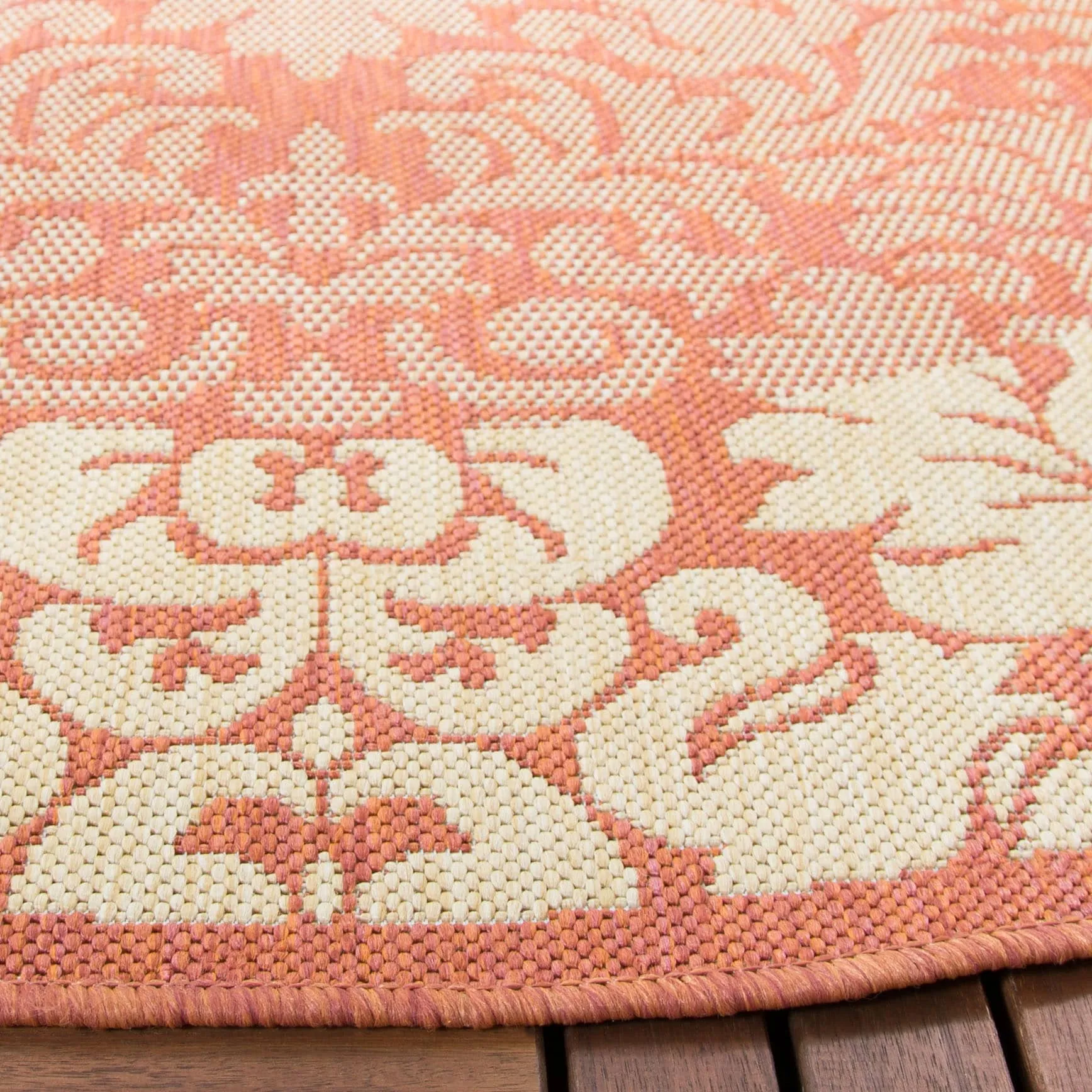 SAFAVIEH Courtyard Peggie Indoor/ Outdoor Patio Backyard Rug