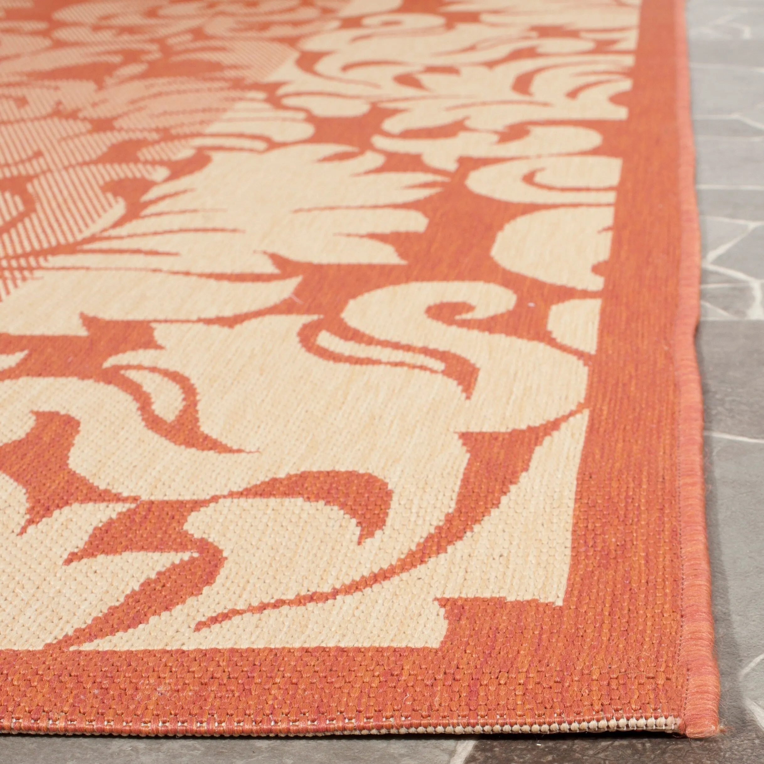 SAFAVIEH Courtyard Peggie Indoor/ Outdoor Patio Backyard Rug