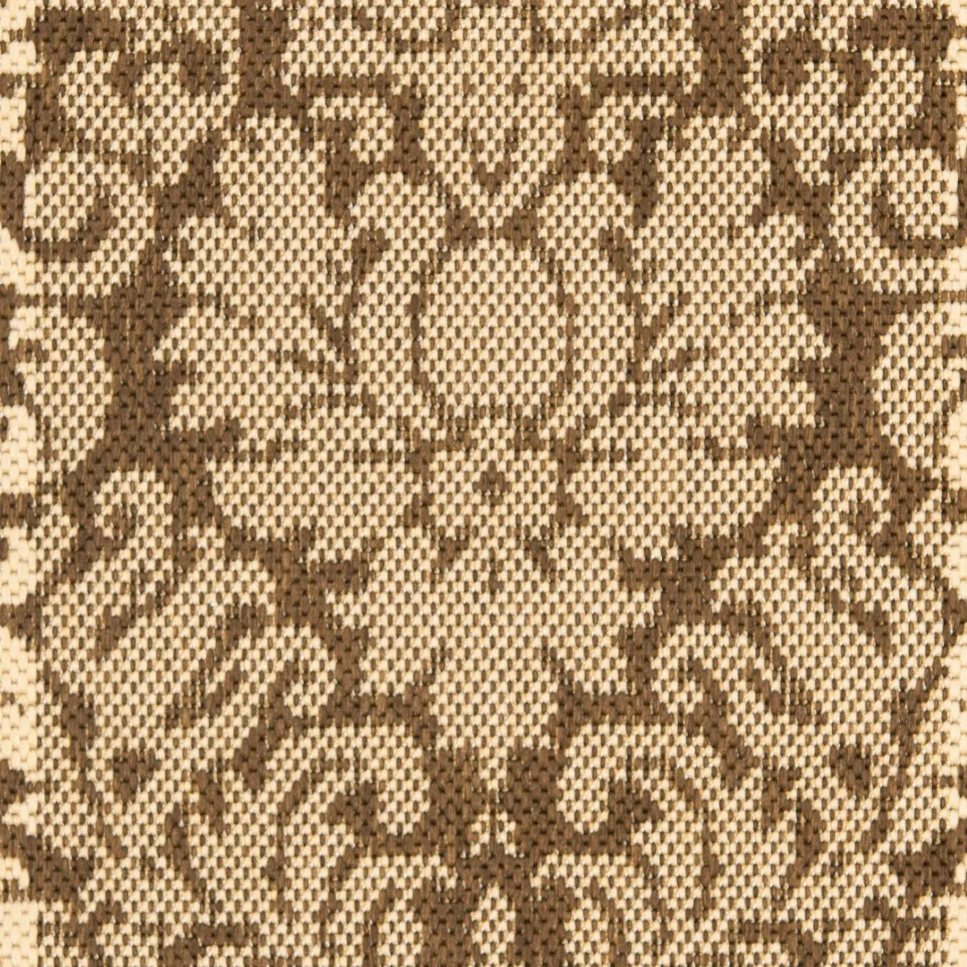 SAFAVIEH Courtyard Peggie Indoor/ Outdoor Patio Backyard Rug