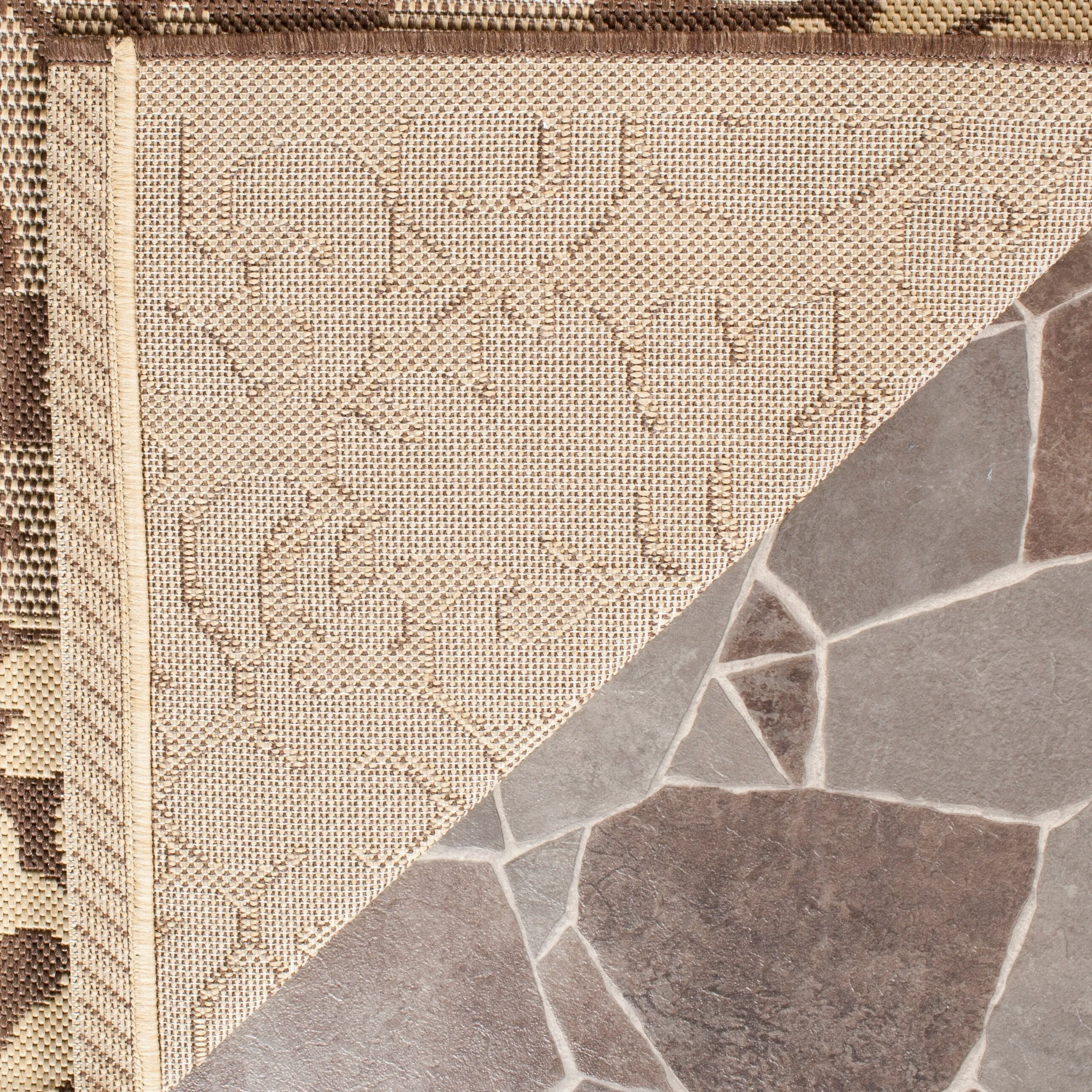 SAFAVIEH Courtyard Peggie Indoor/ Outdoor Patio Backyard Rug