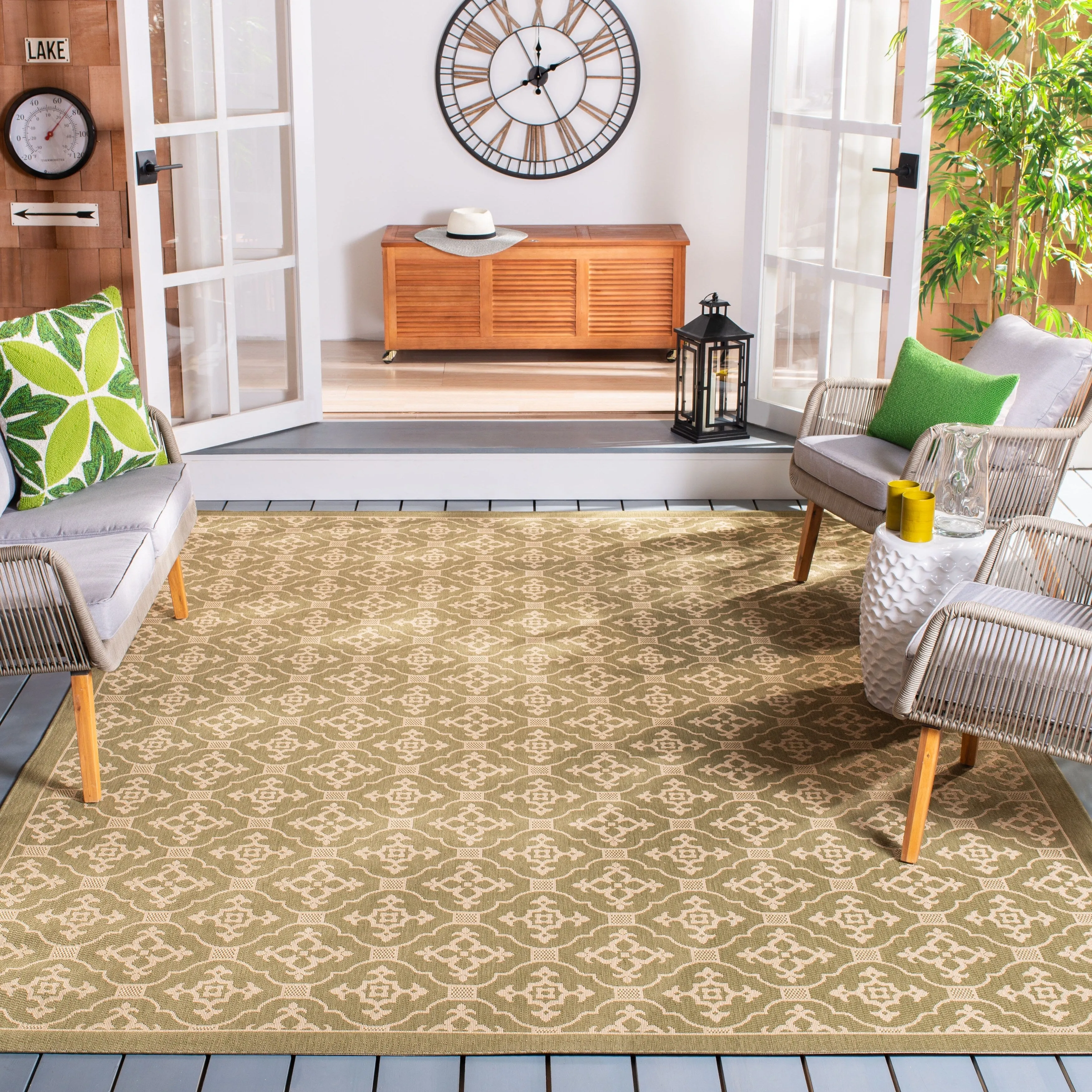 SAFAVIEH Courtyard Sonja Indoor/ Outdoor Waterproof Patio Backyard Rug
