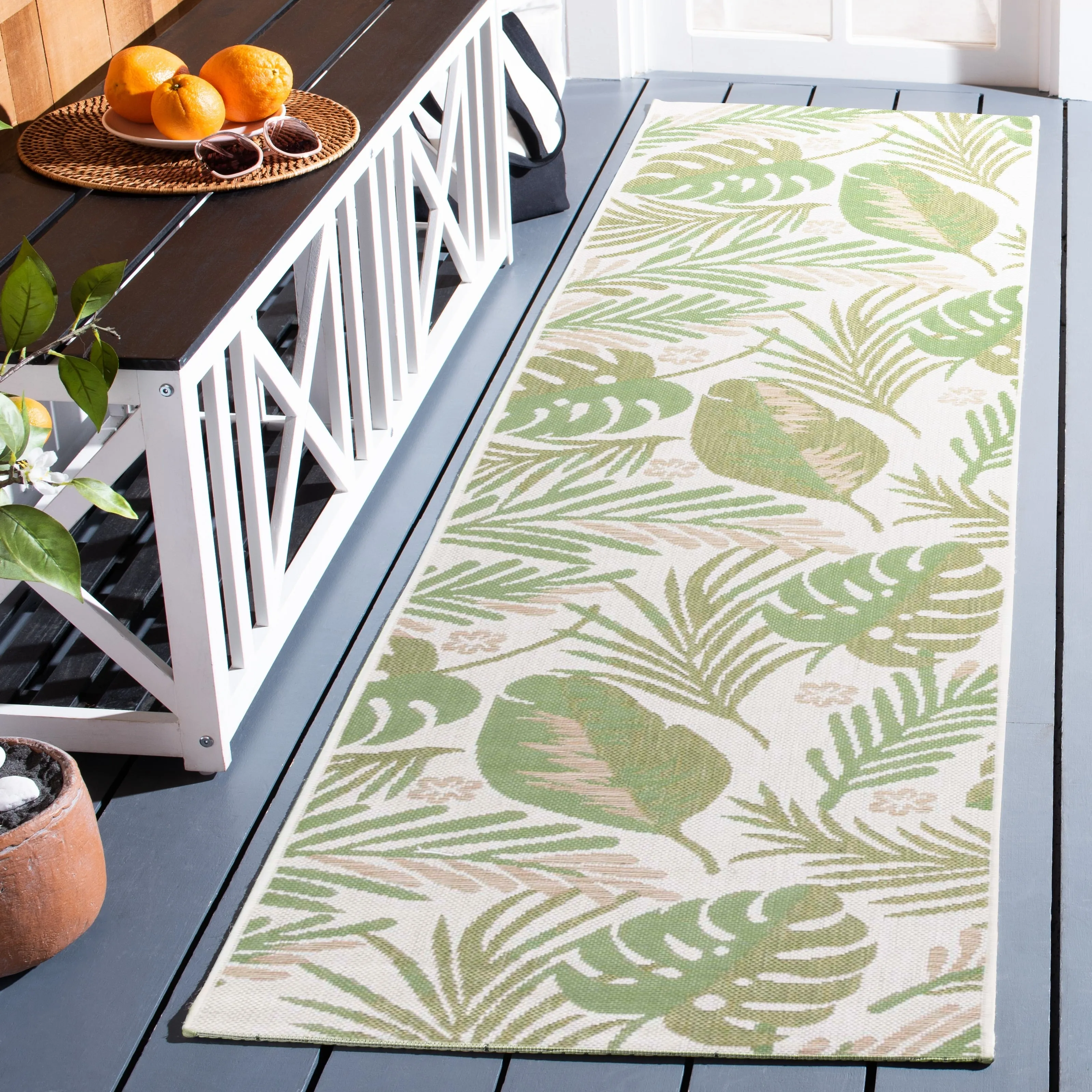 SAFAVIEH Courtyard Zhoresa Indoor/Outdoor Waterproof Patio Backyard Rug