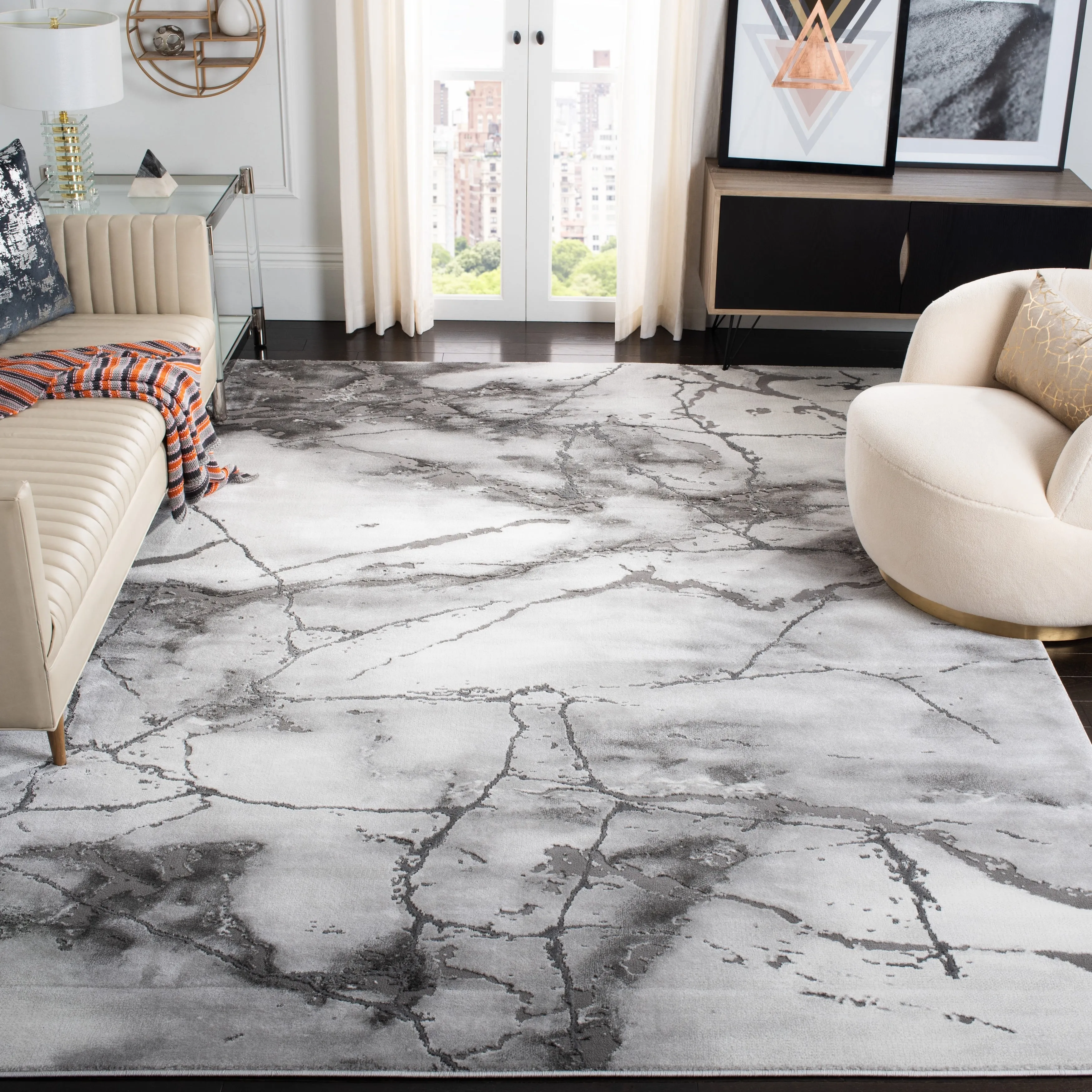 SAFAVIEH Craft Miyase Modern Abstract Rug