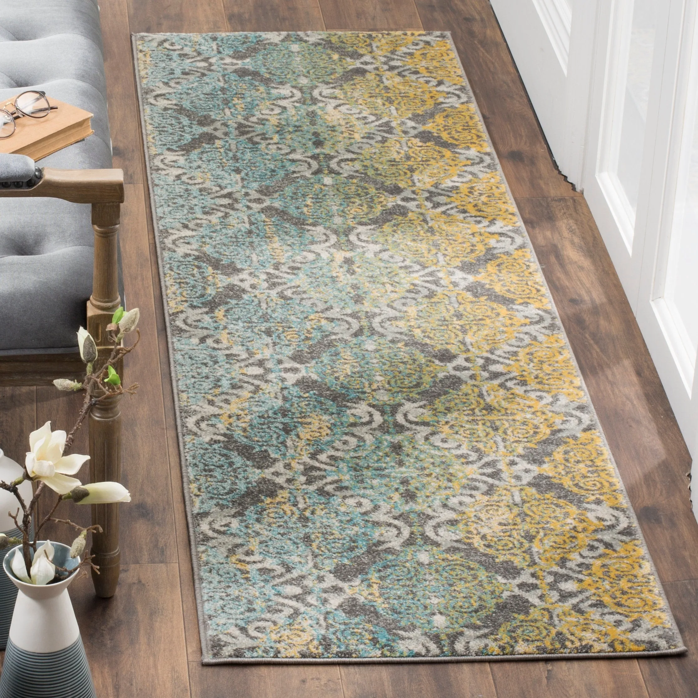 SAFAVIEH Evoke Deschka Vintage Boho Medallion Rug