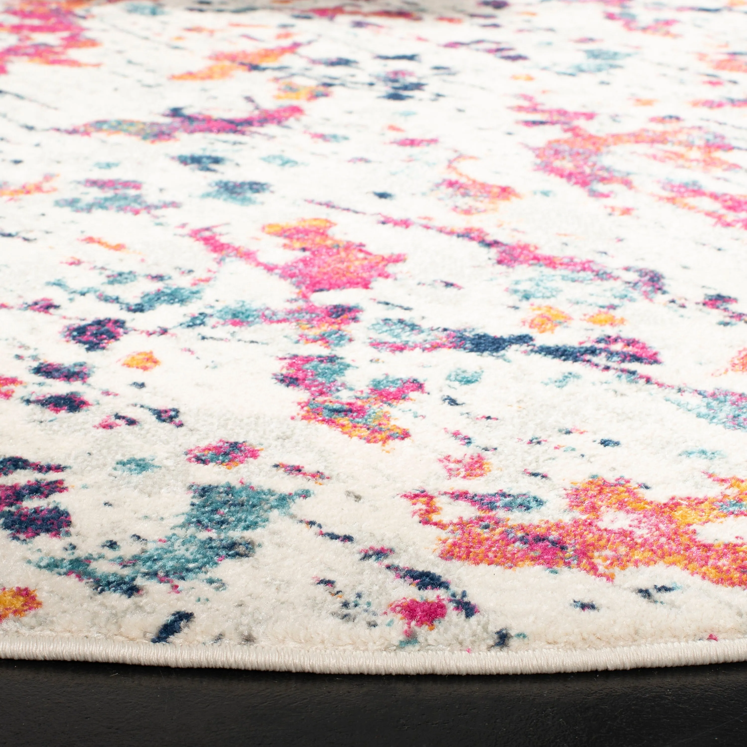 SAFAVIEH Evoke Hallbjorg Vintage Boho Rug