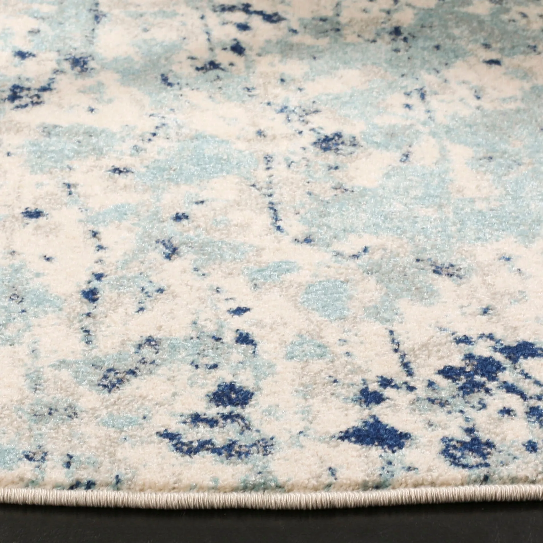 SAFAVIEH Evoke Hallbjorg Vintage Boho Rug
