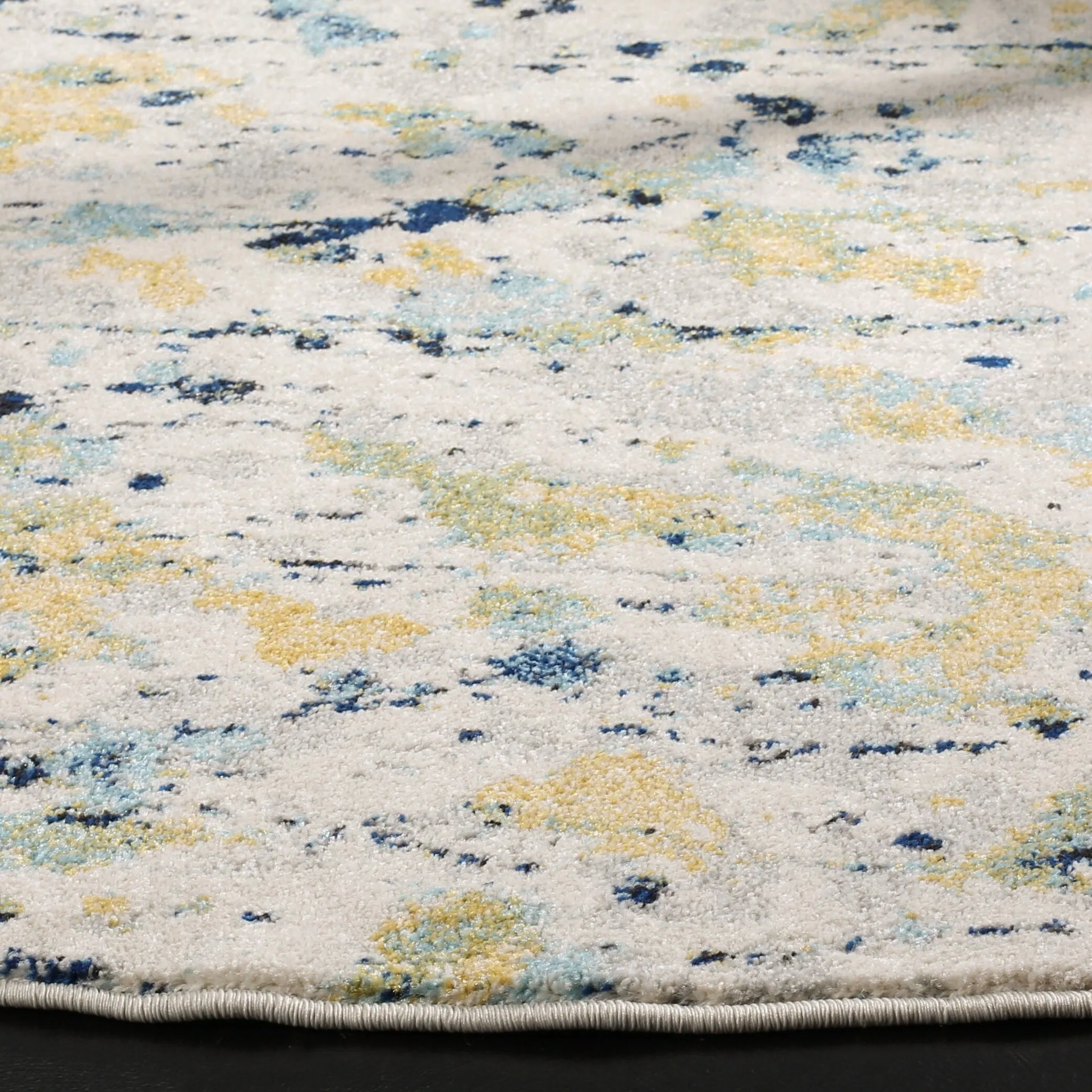 SAFAVIEH Evoke Hallbjorg Vintage Boho Rug