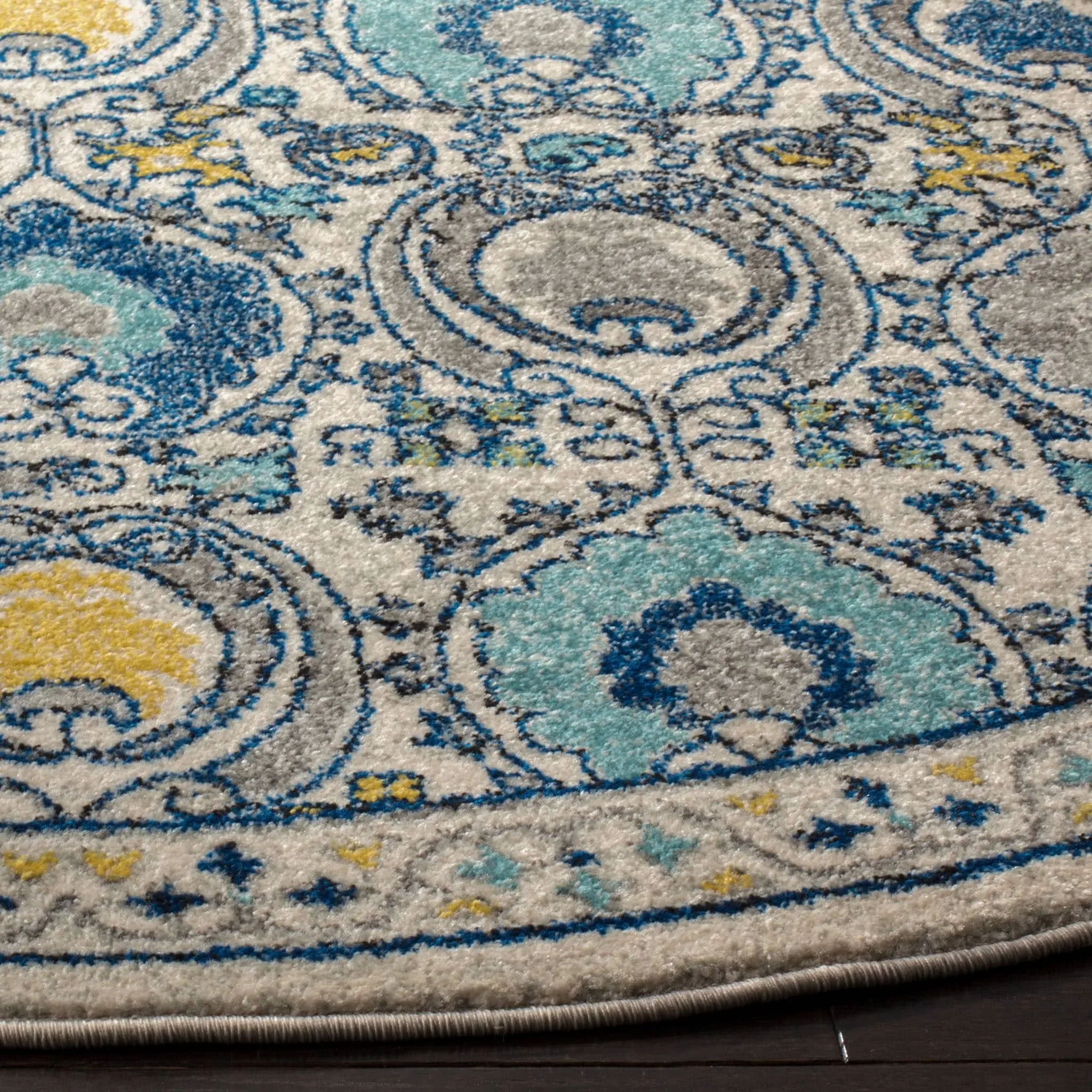 SAFAVIEH Evoke Lizan Distressed Vintage Boho Rug
