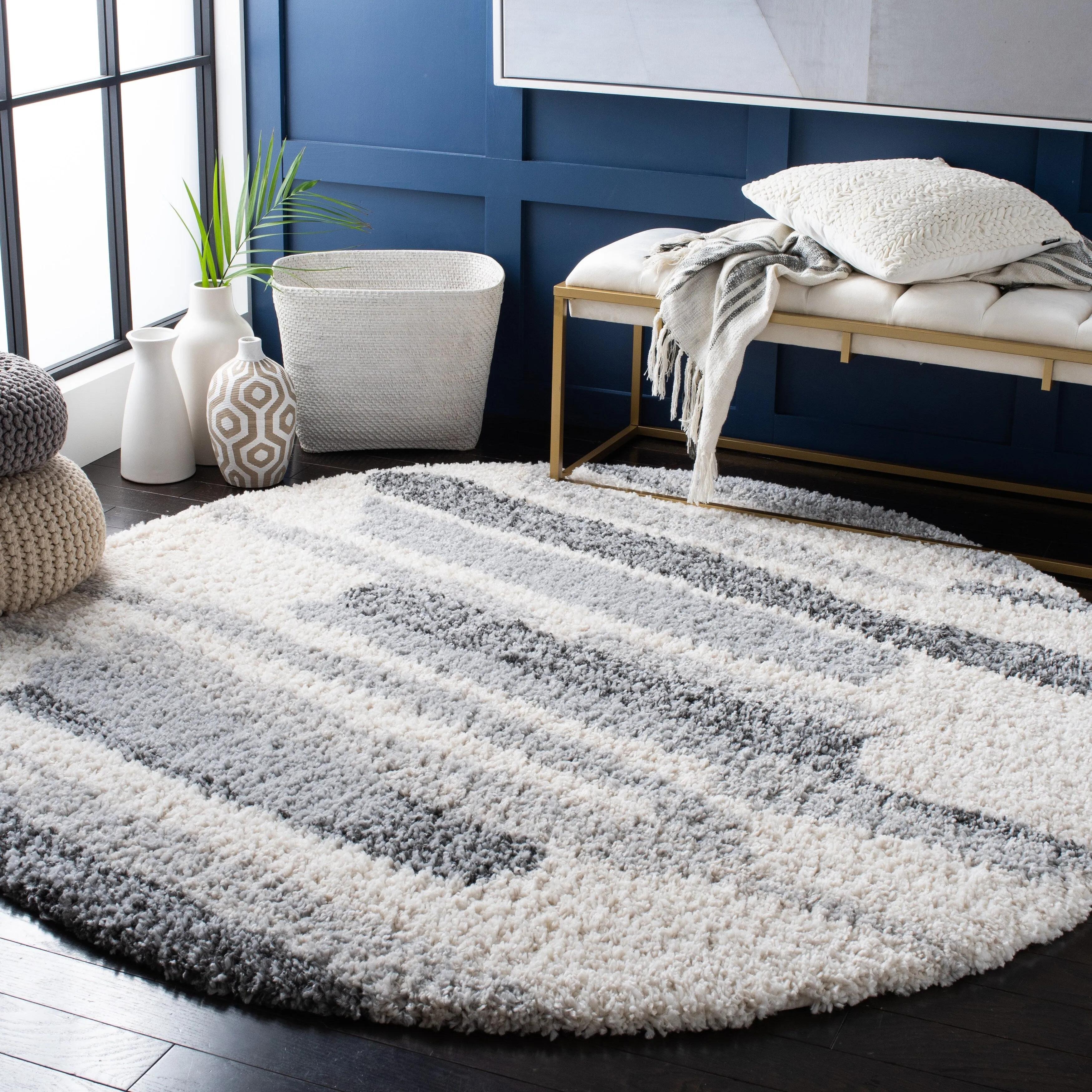 SAFAVIEH Fontana Shag Radha Modern Abstract 2-inch Thick Rug