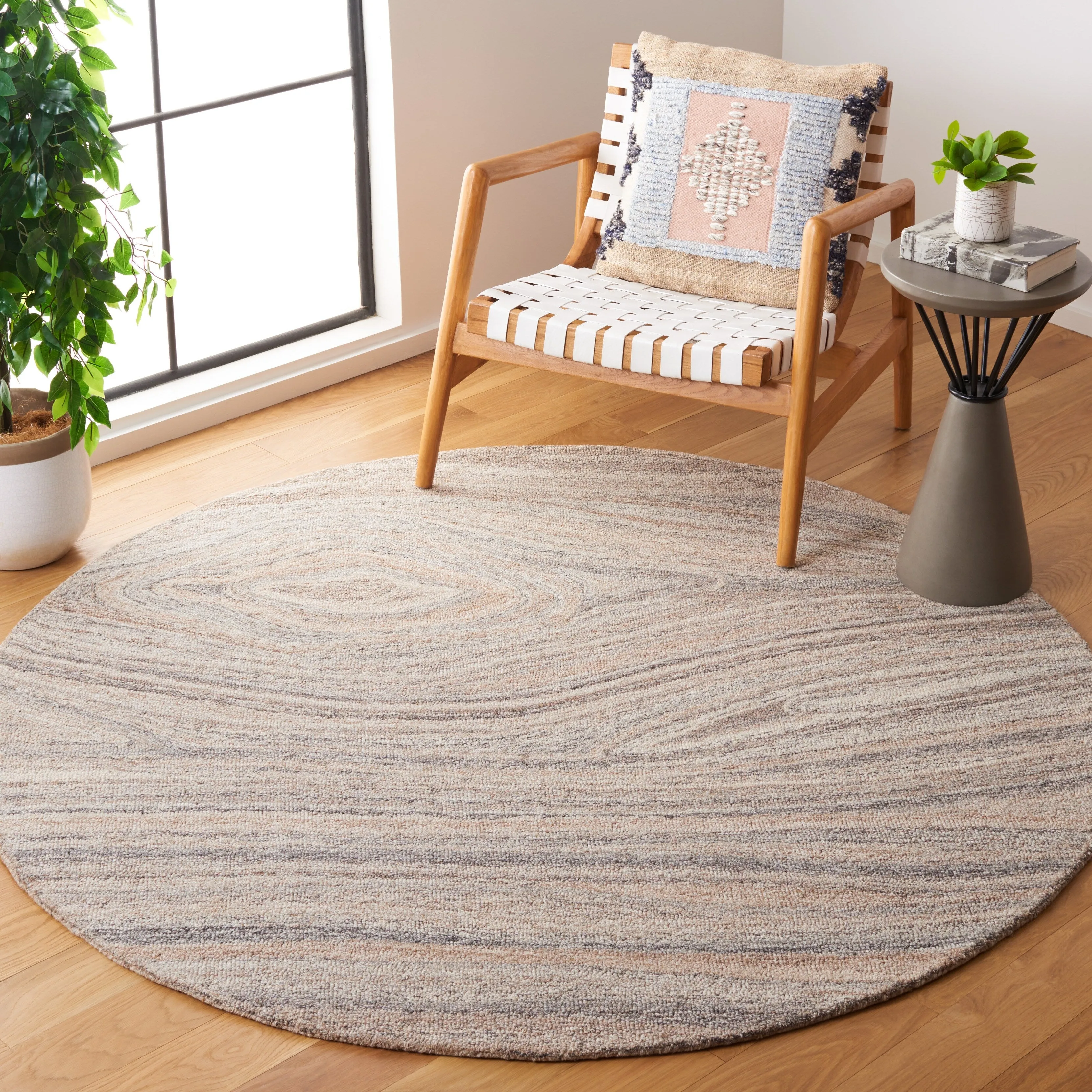 SAFAVIEH Handmade Abstract Abhilasha Modern Wool Rug