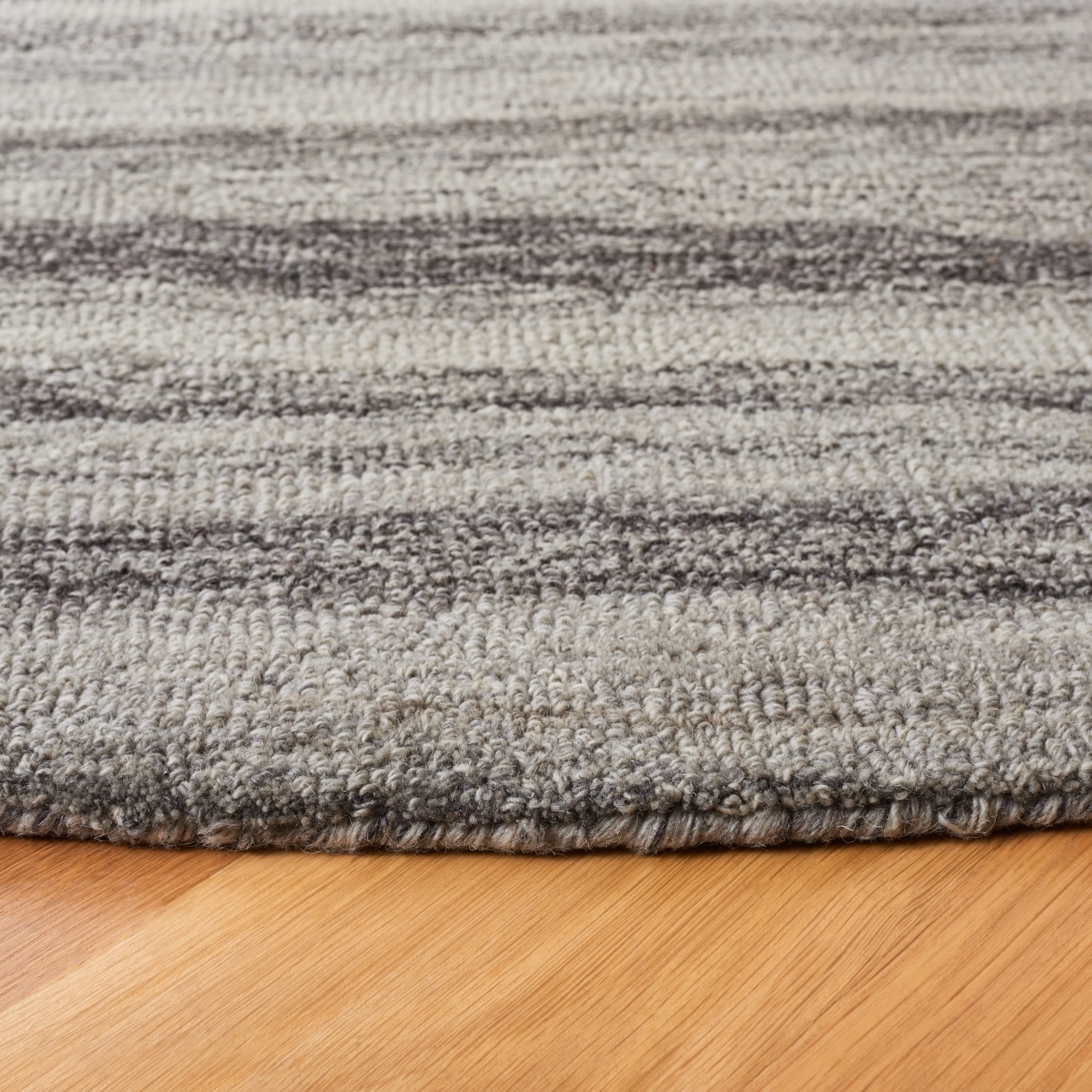 SAFAVIEH Handmade Abstract Abhilasha Modern Wool Rug