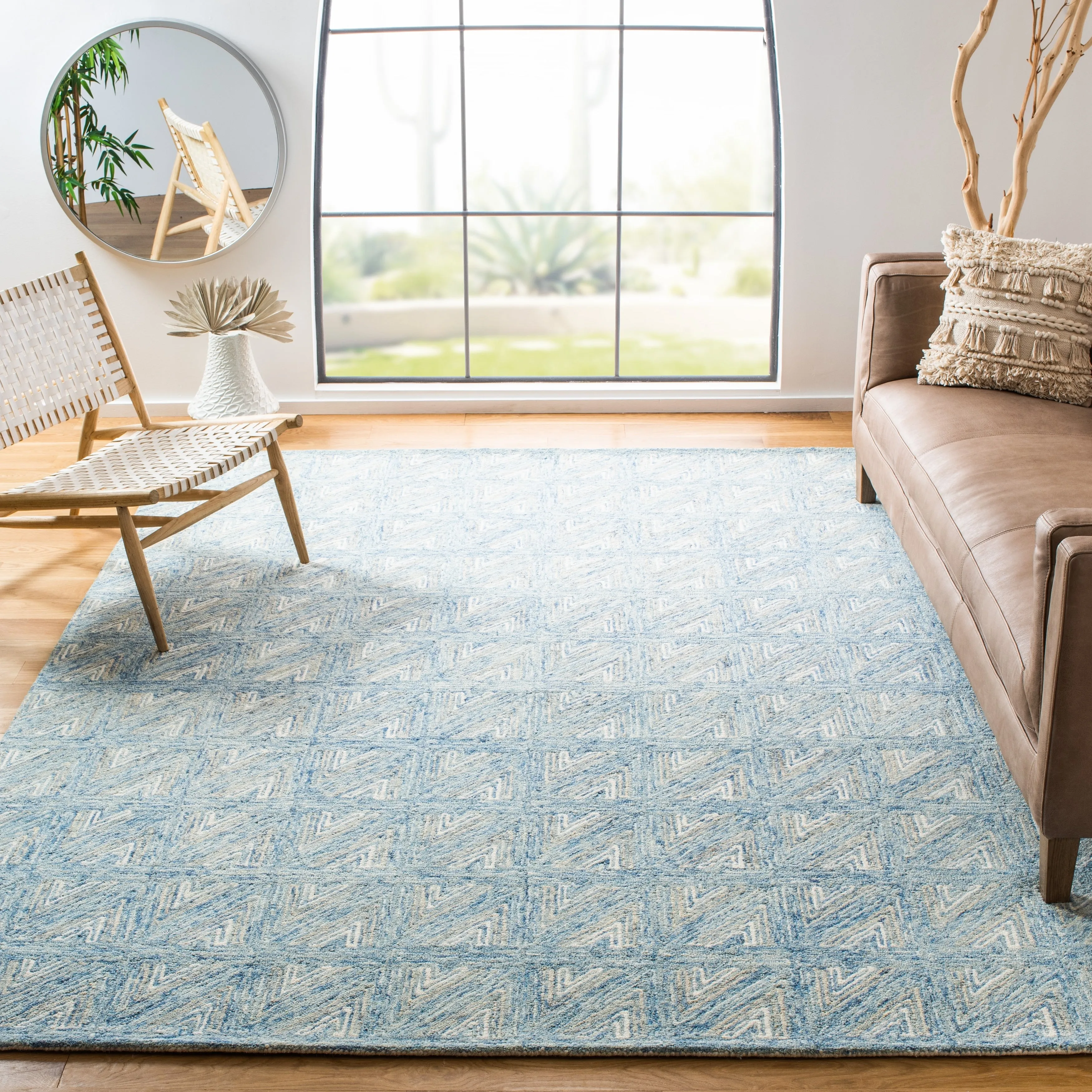 SAFAVIEH Handmade Abstract Adisa Modern Wool Rug