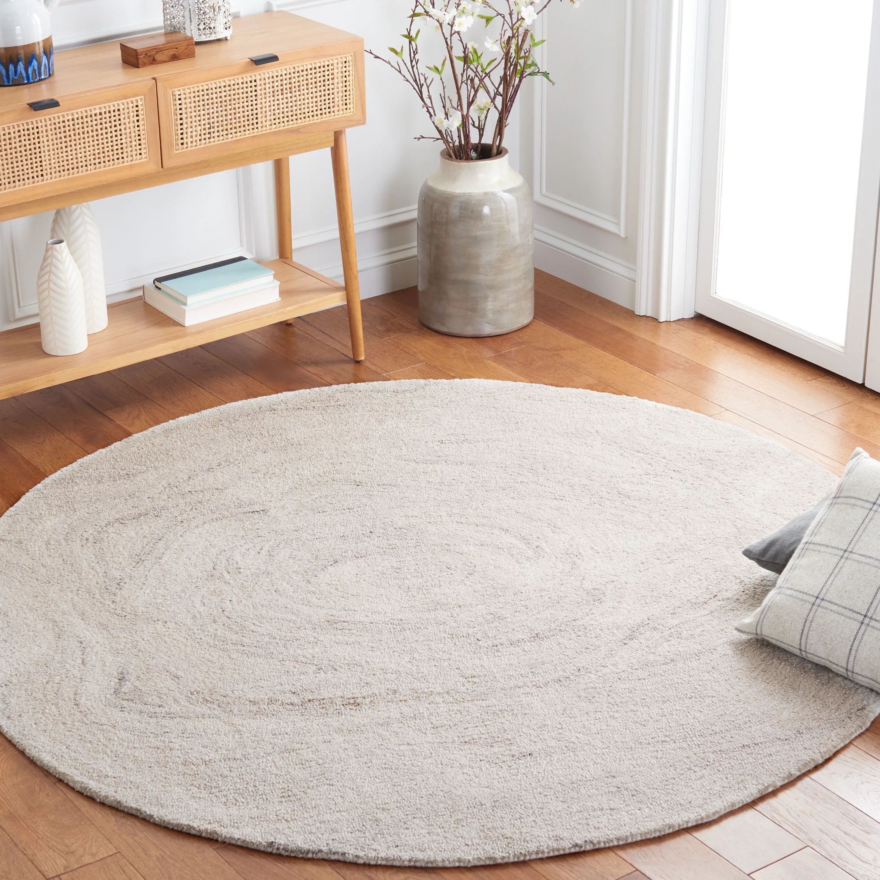 SAFAVIEH Handmade Abstract Algimanta Modern Rug