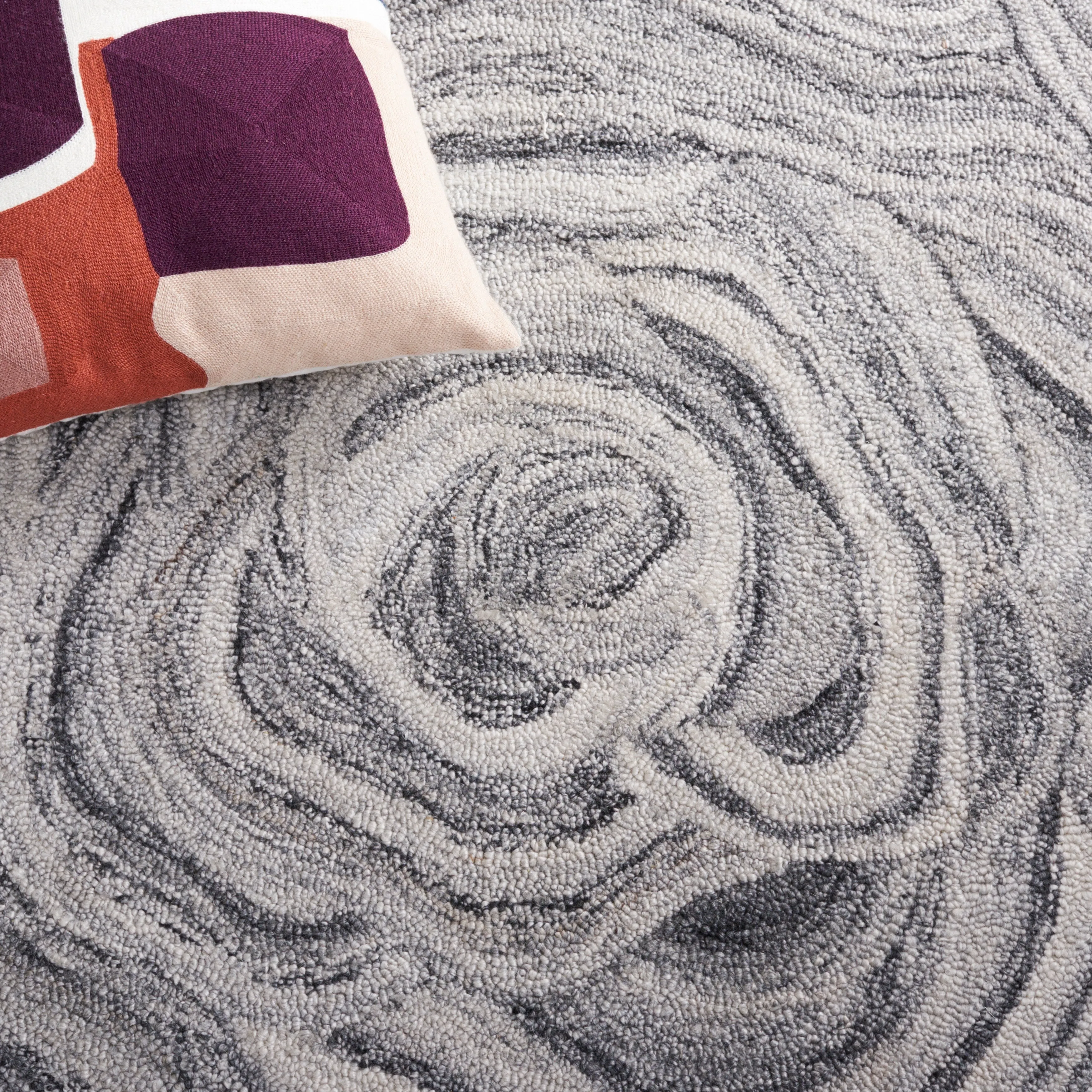 SAFAVIEH Handmade Abstract Algimanta Modern Rug