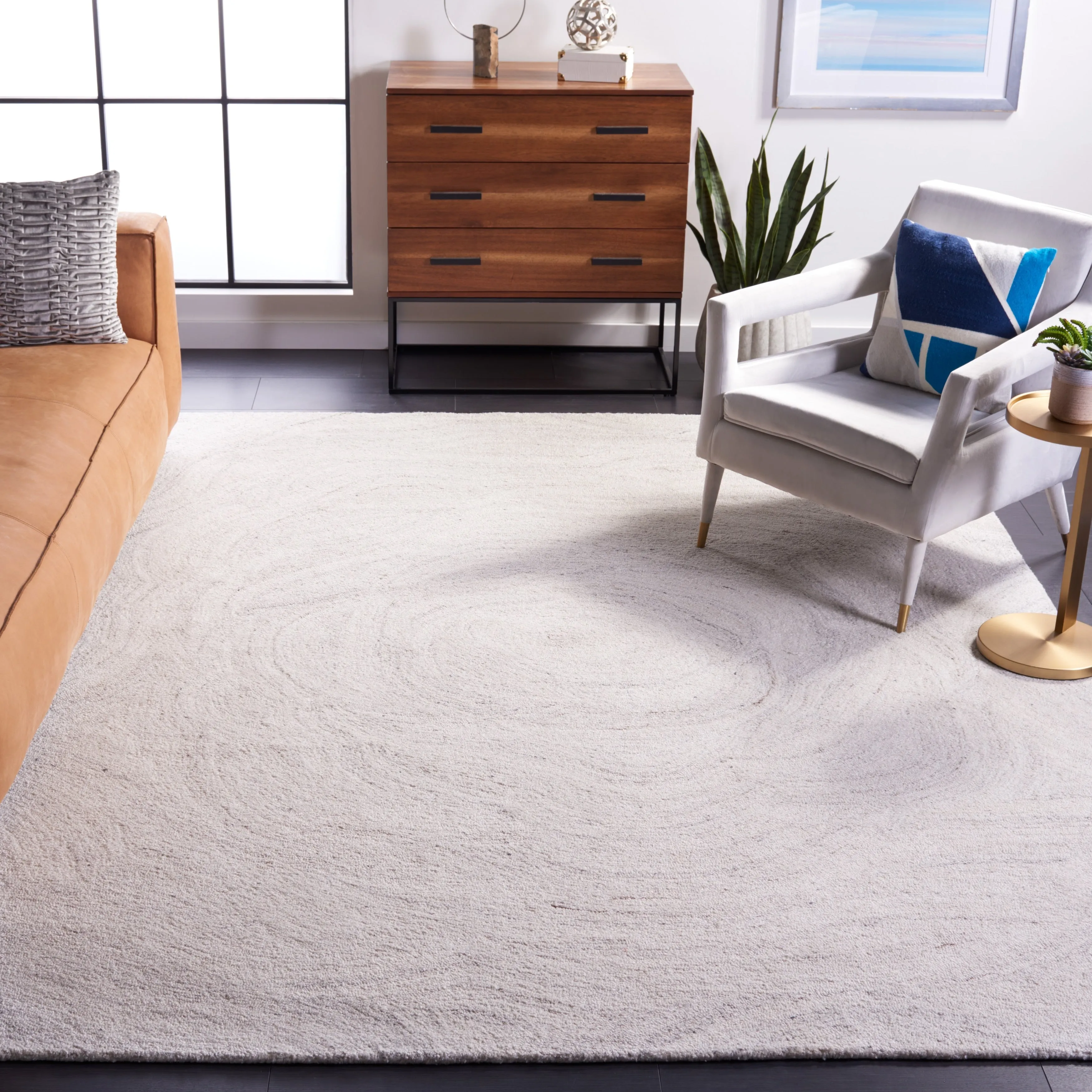 SAFAVIEH Handmade Abstract Algimanta Modern Rug