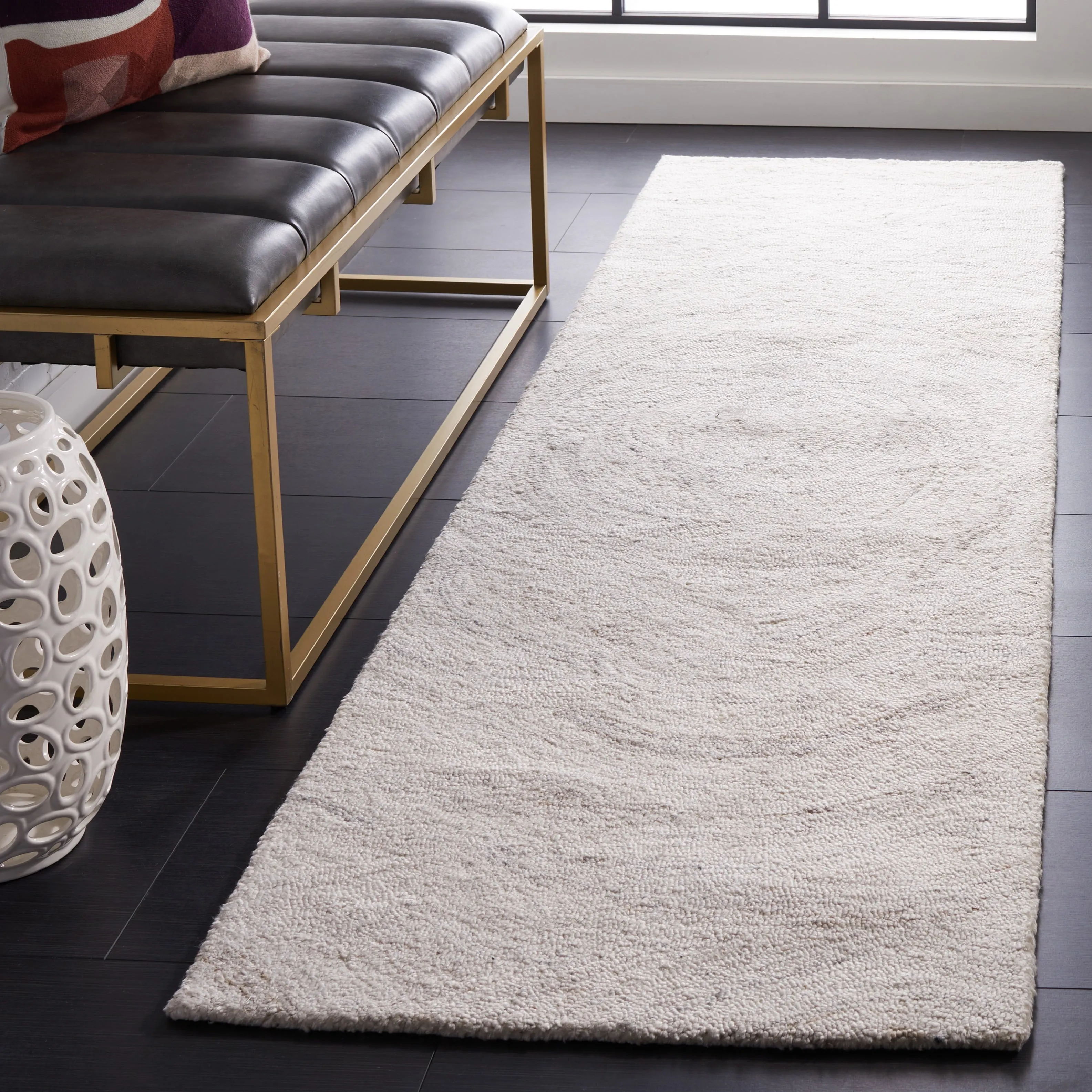 SAFAVIEH Handmade Abstract Algimanta Modern Rug