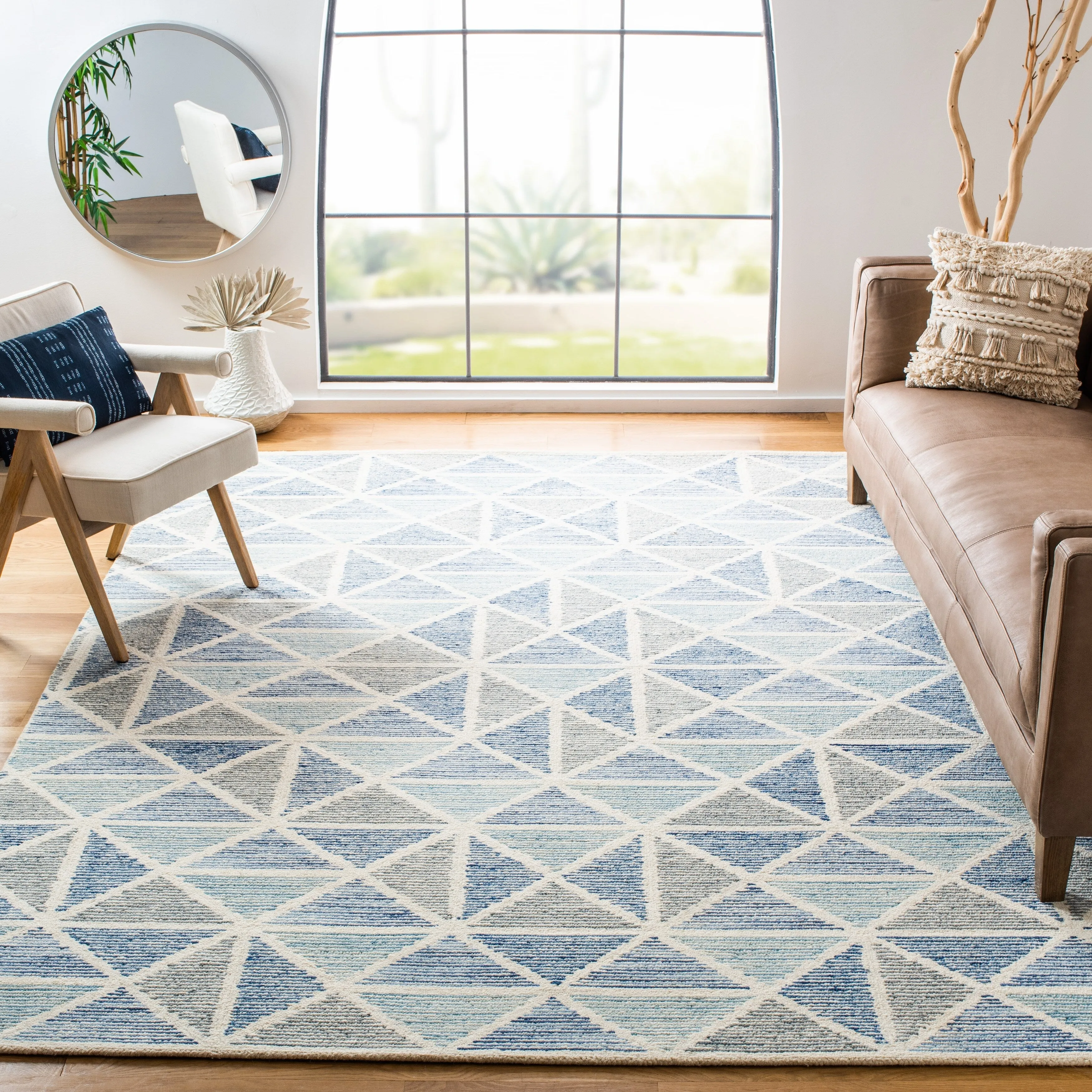 SAFAVIEH Handmade Abstract Bedrije Modern Wool Rug