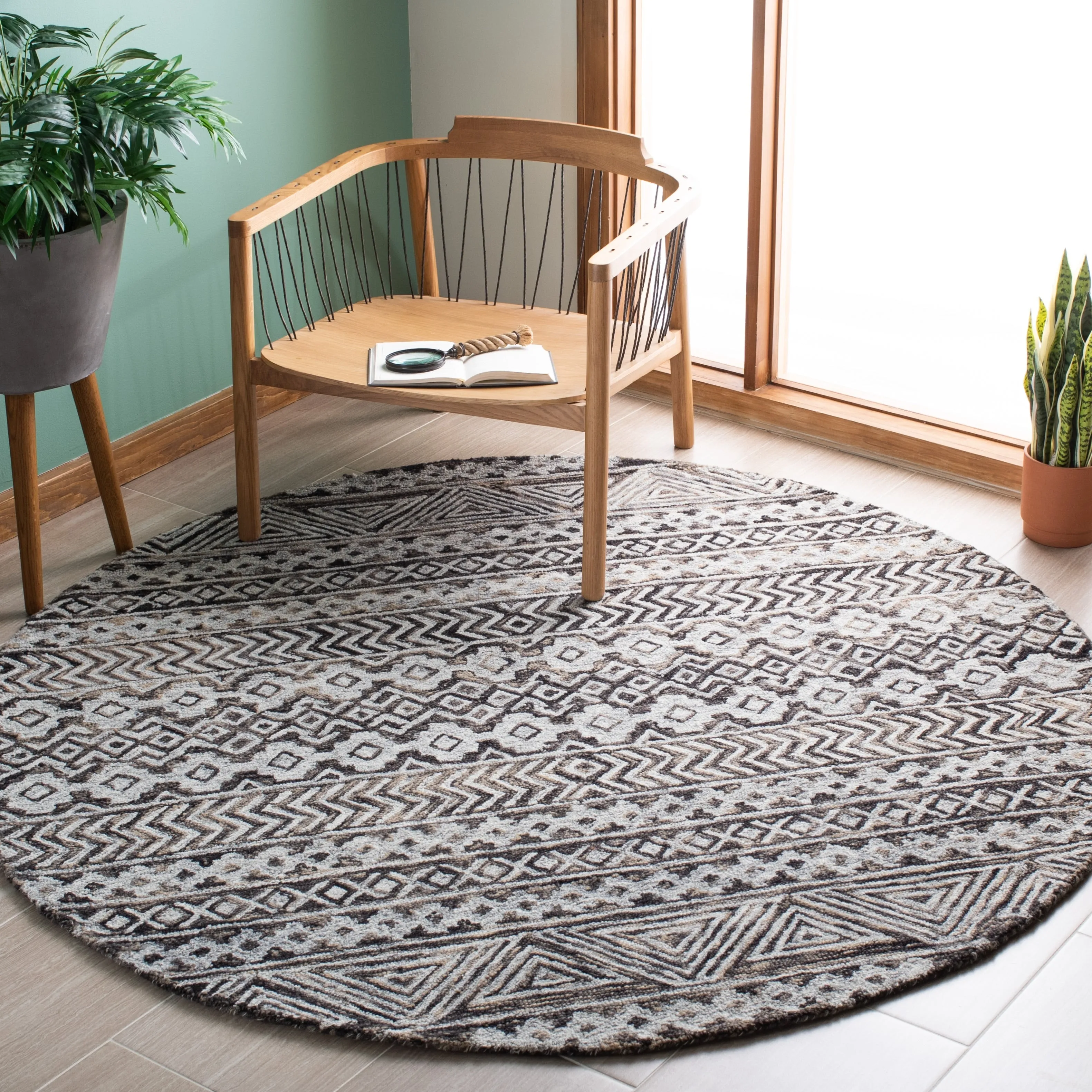 SAFAVIEH Handmade Abstract Branislava Modern Moroccan Wool Rug