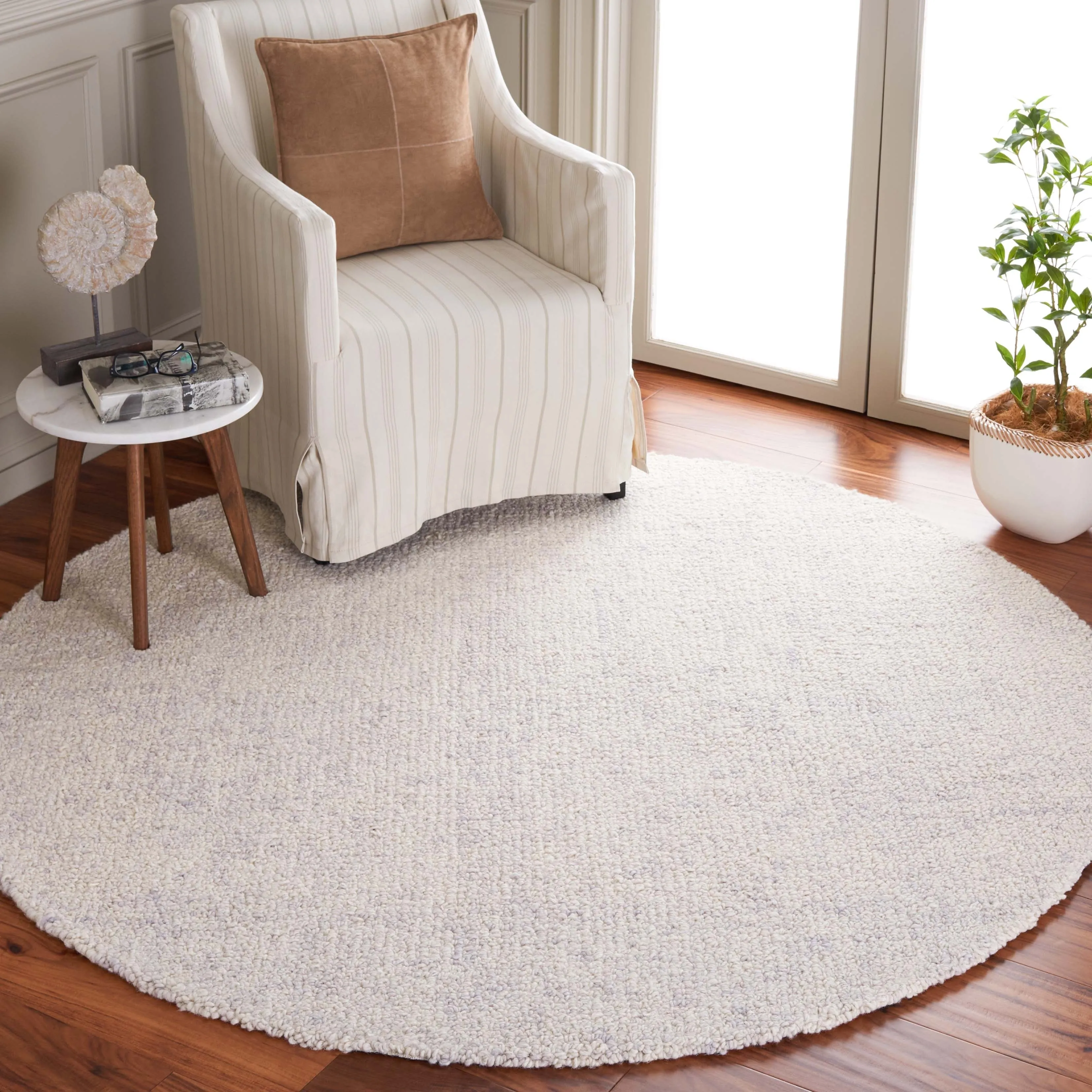 SAFAVIEH Handmade Abstract Euphrasie Modern Wool Rug