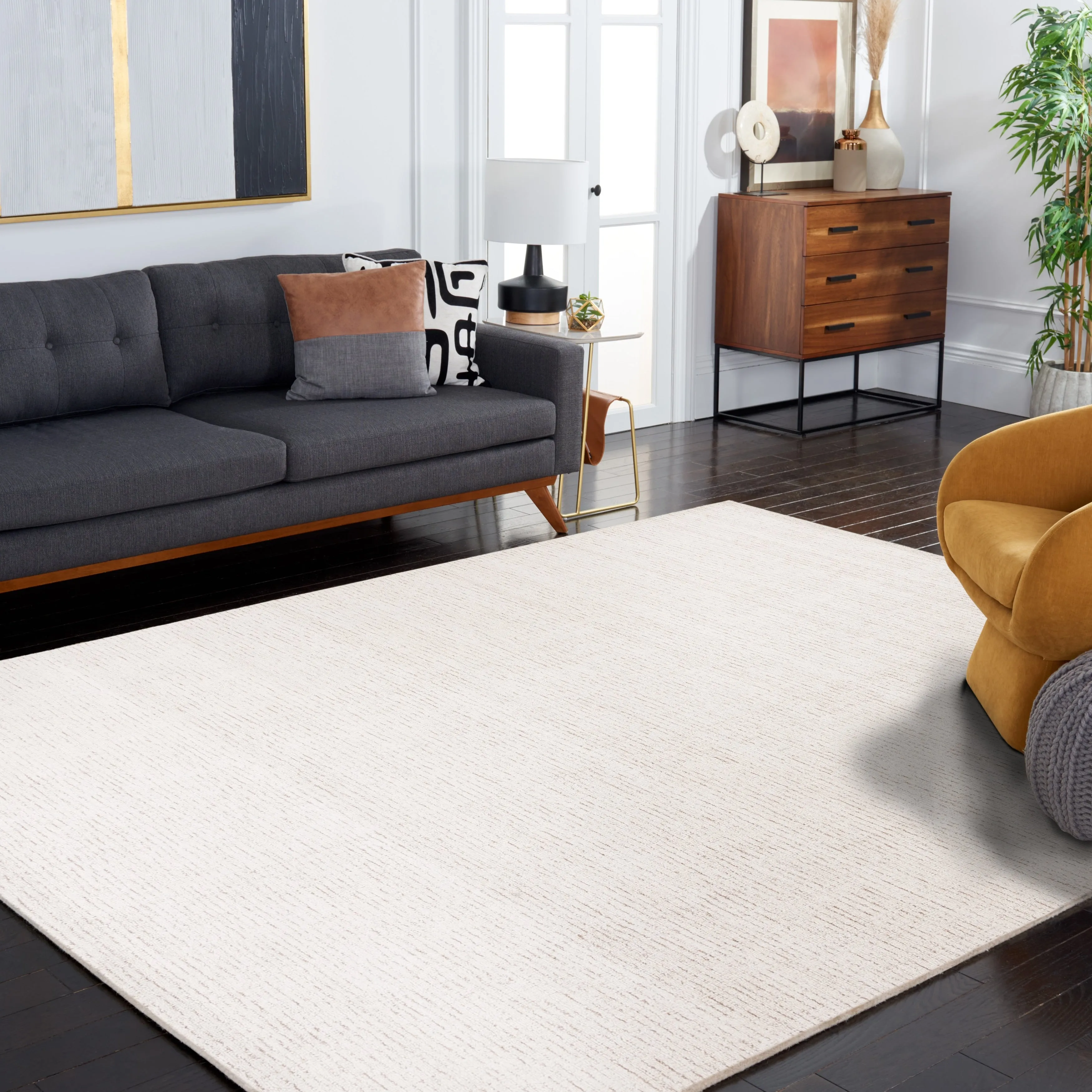 SAFAVIEH Handmade Abstract Lotje Modern Wool Rug