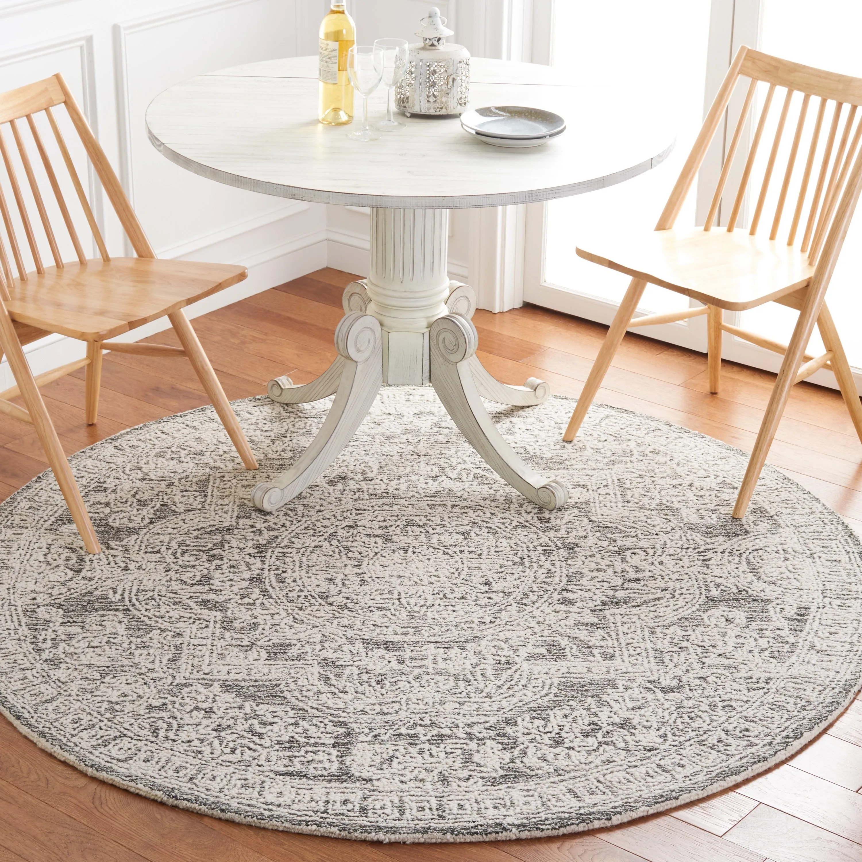 SAFAVIEH Handmade Abstract Torild Medallion Wool Rug