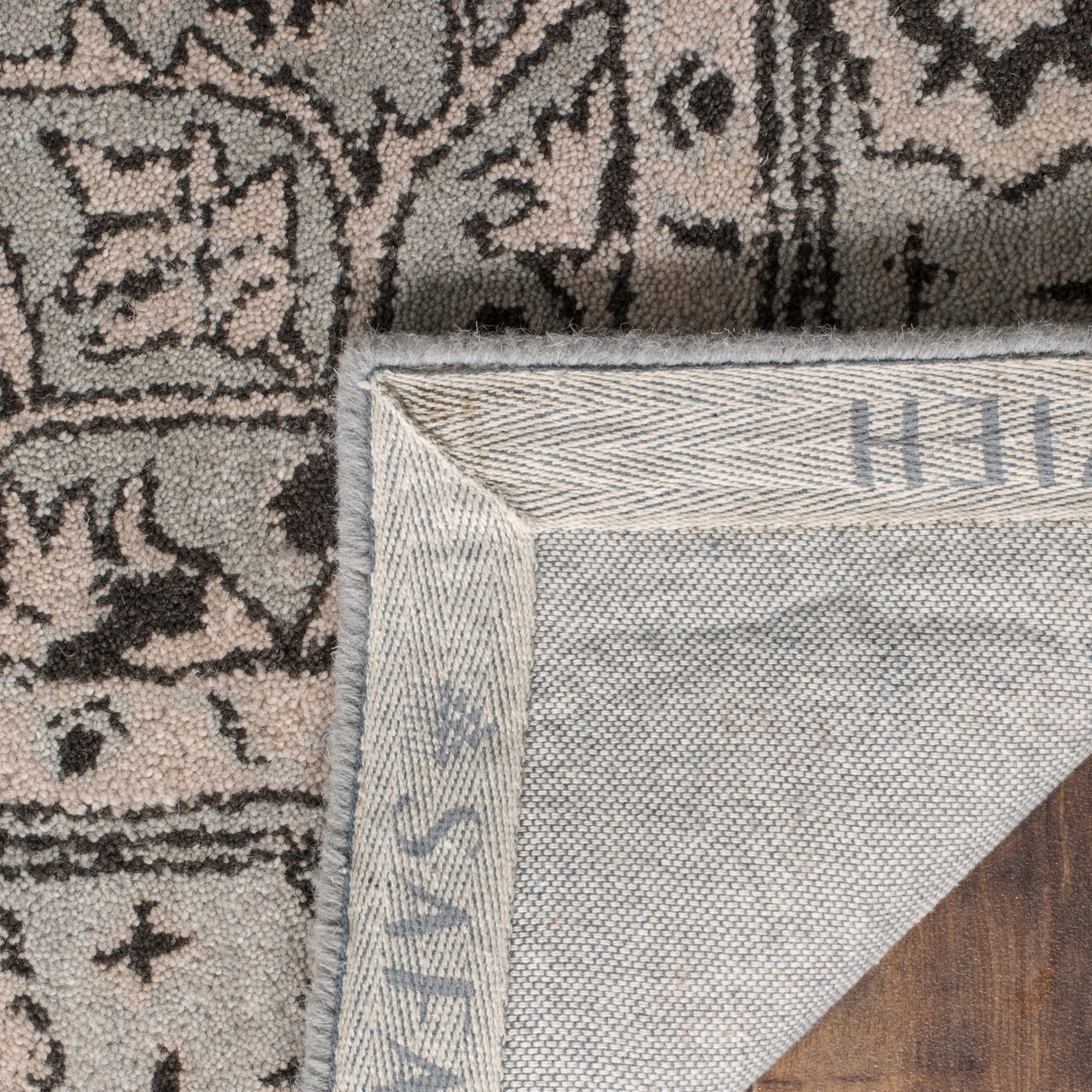 SAFAVIEH Handmade Antiquity Reili Traditional Oriental Wool Rug
