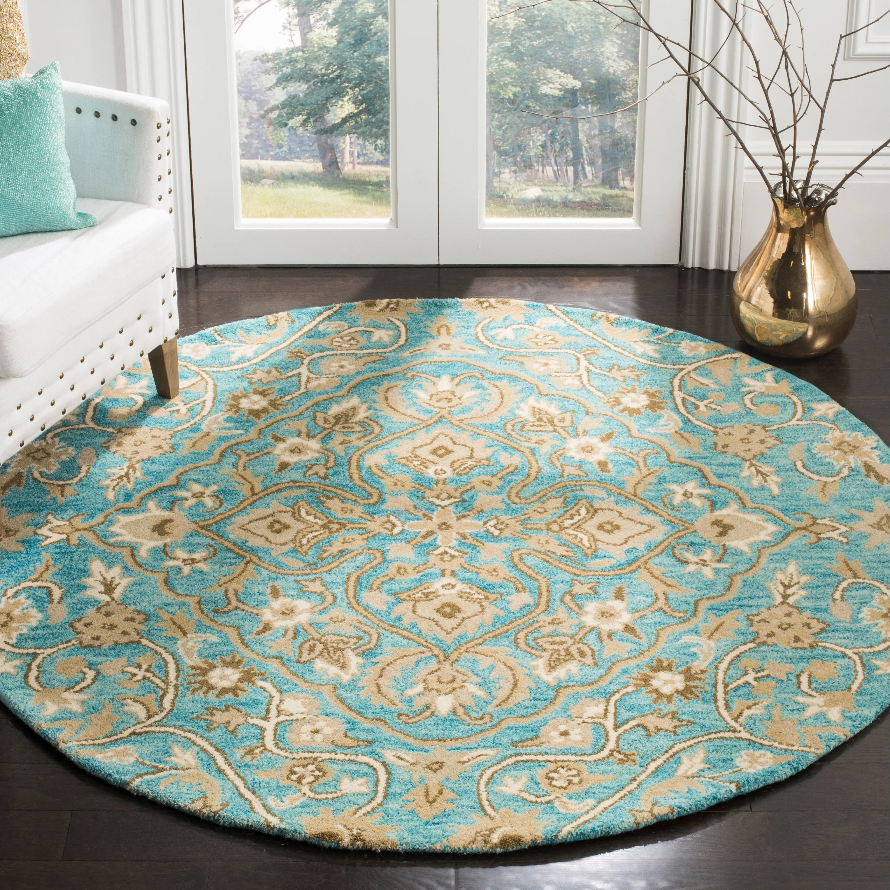 SAFAVIEH Handmade Bella Zaharinka Modern Floral Wool Rug