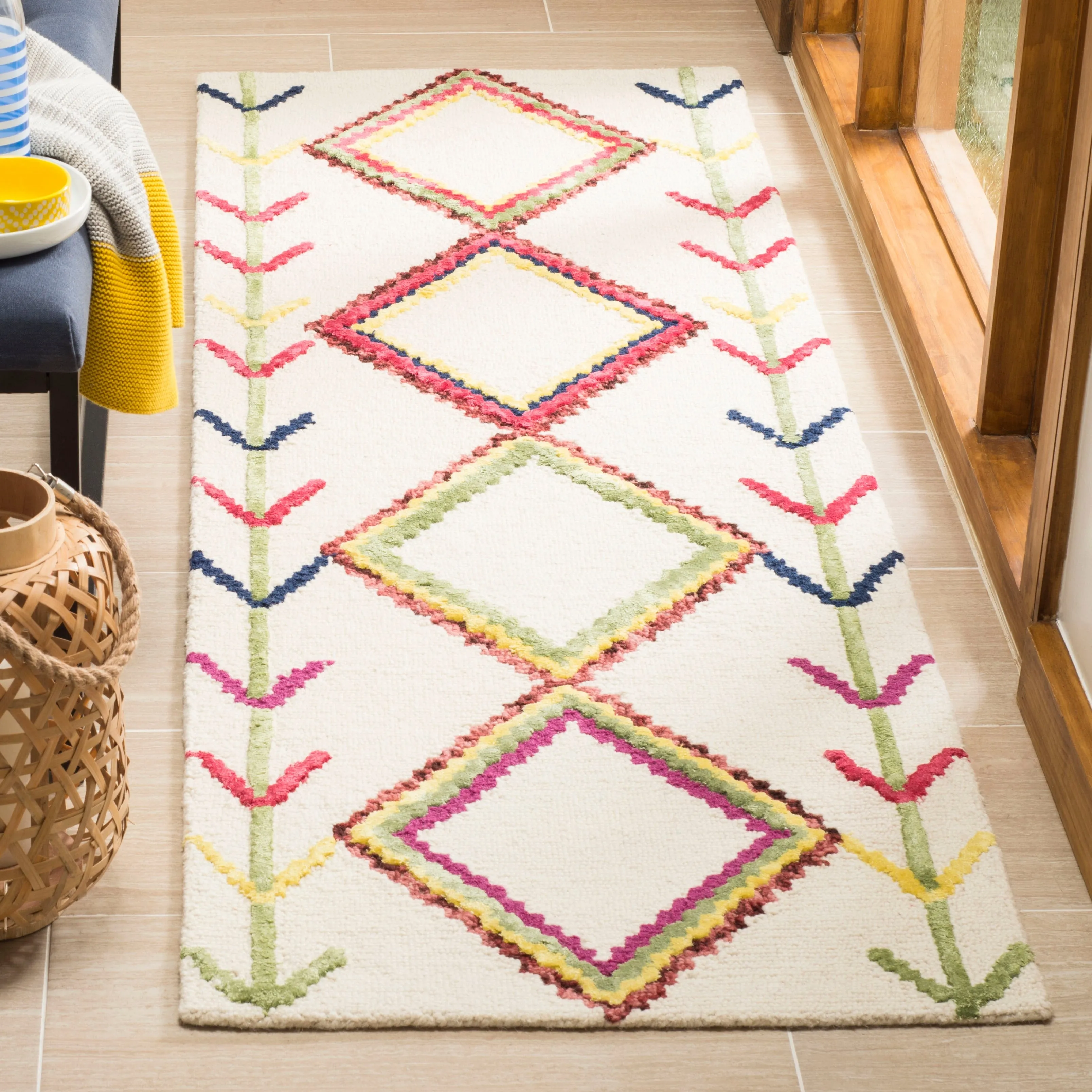 SAFAVIEH Handmade Bellagio Monah Boho Moroccan Wool Rug
