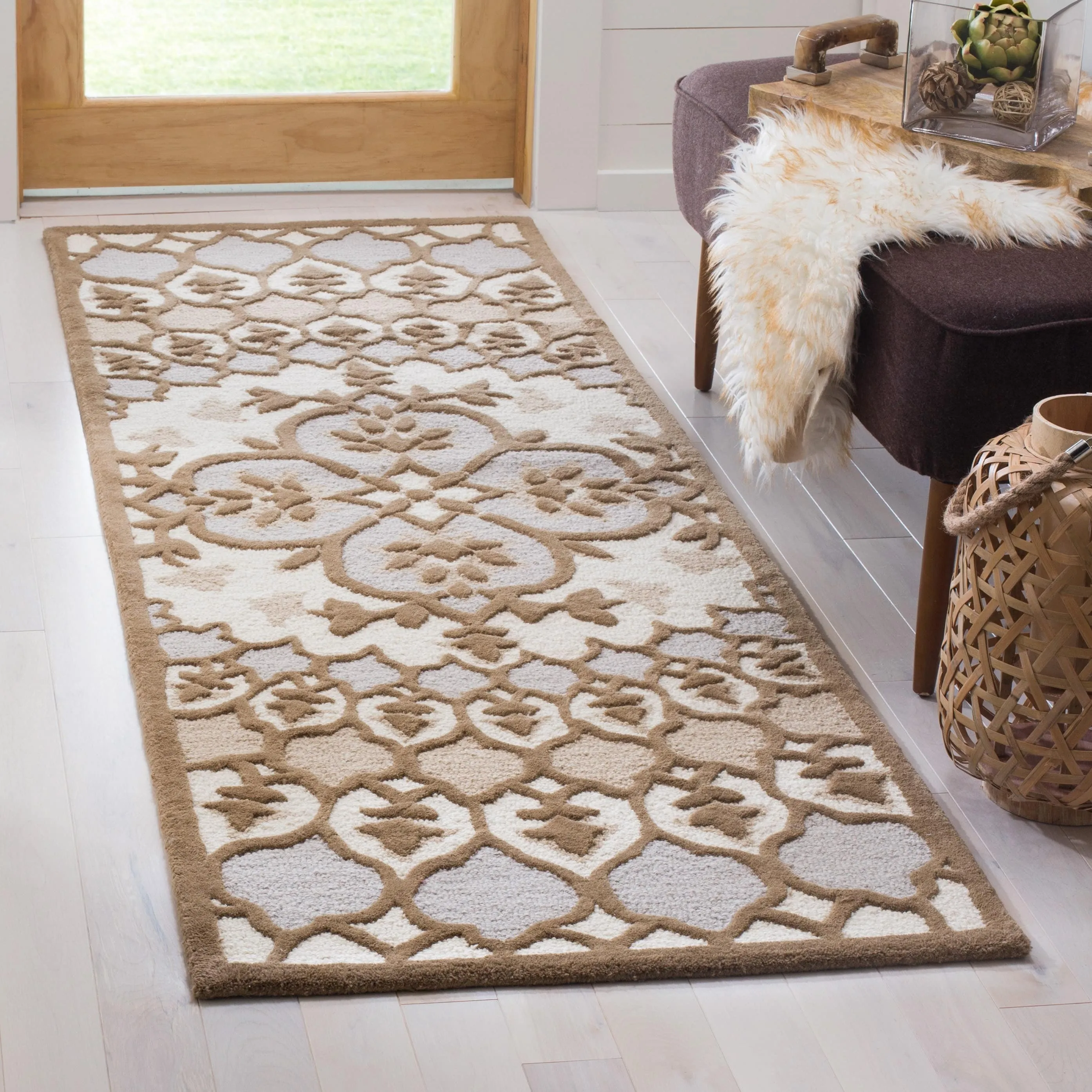 SAFAVIEH Handmade Bellagio Ronak Modern Oriental Wool Rug
