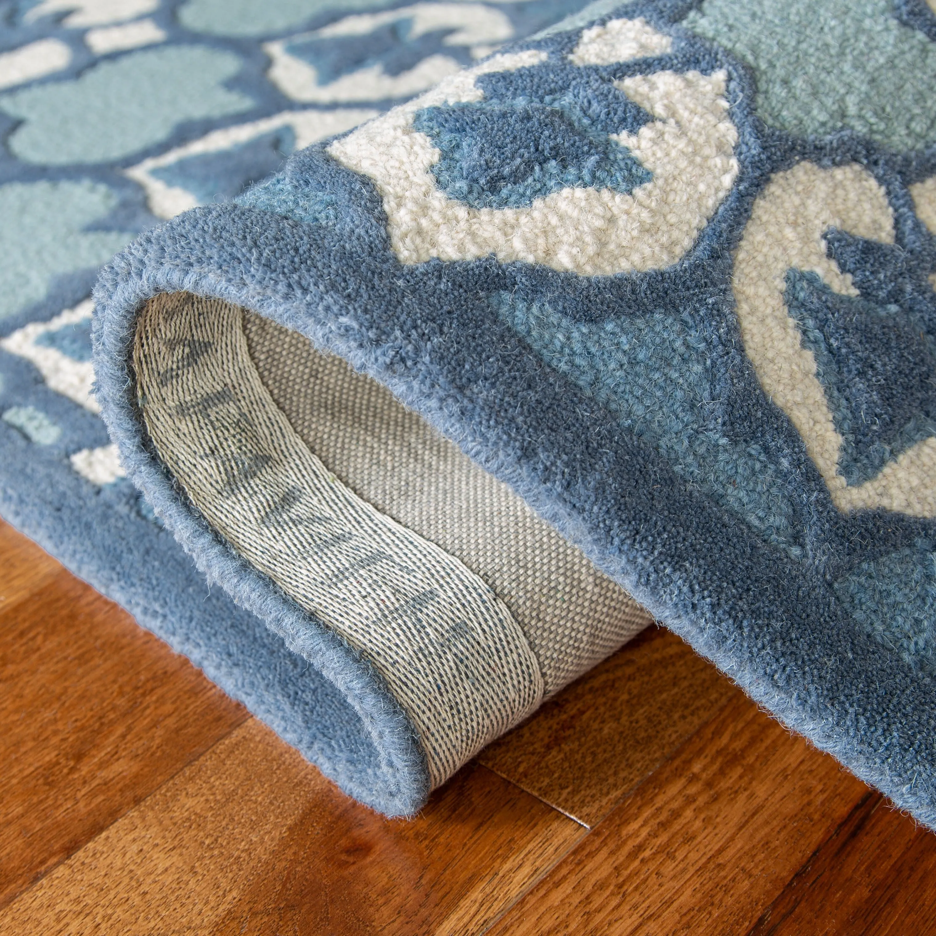 SAFAVIEH Handmade Bellagio Ronak Modern Oriental Wool Rug