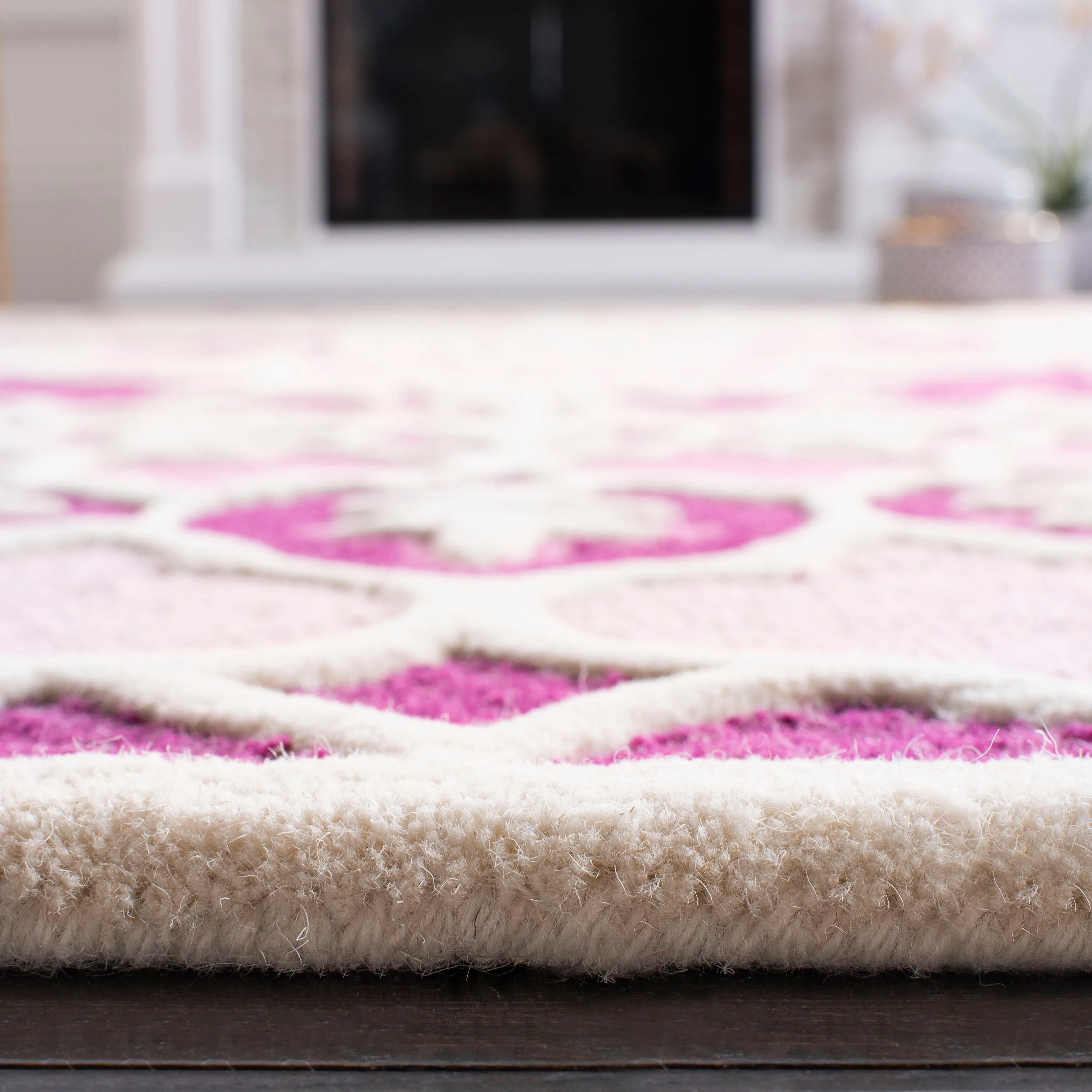 SAFAVIEH Handmade Bellagio Ronak Modern Oriental Wool Rug