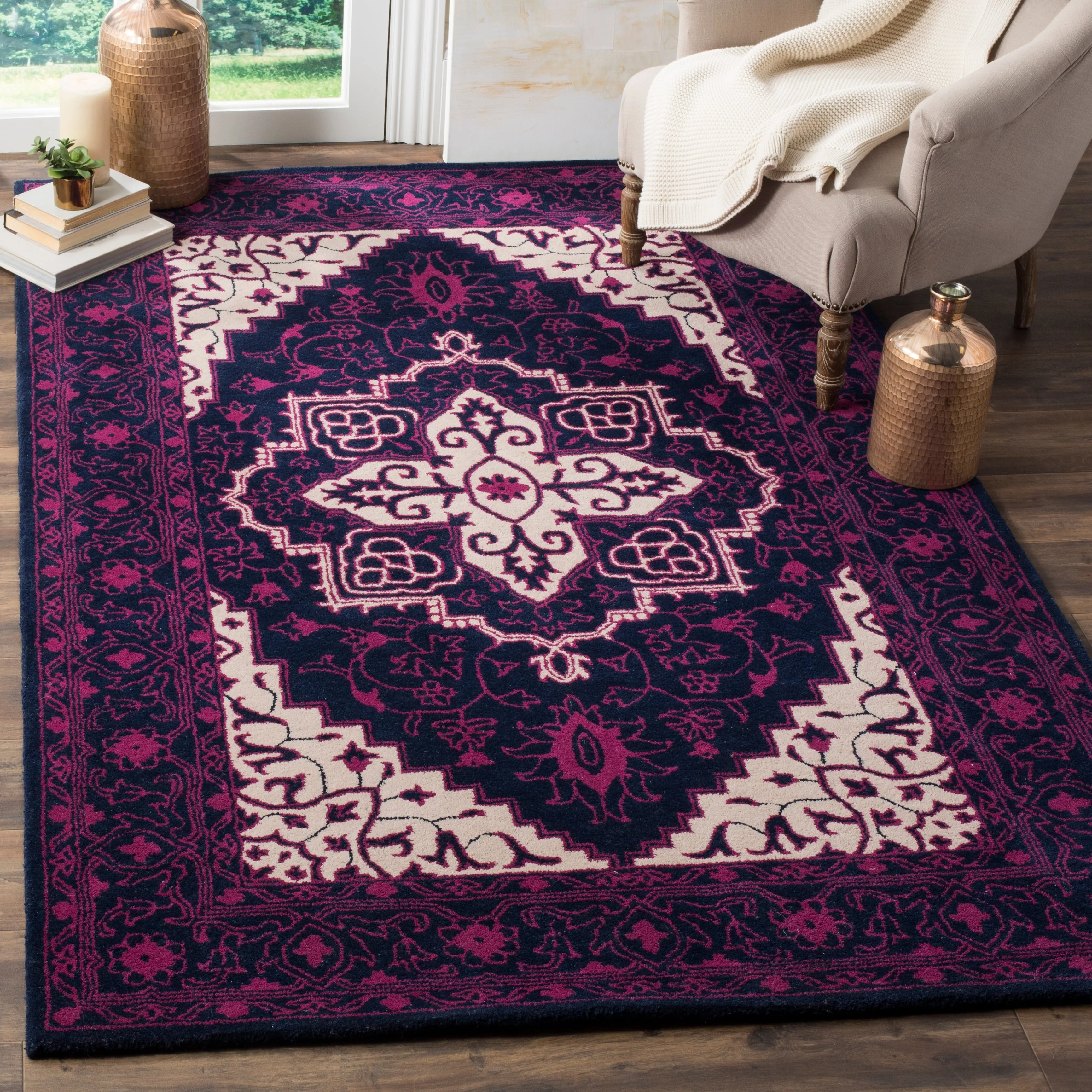 SAFAVIEH. Handmade Bellagio Rosmunda Modern Oriental Wool Rug