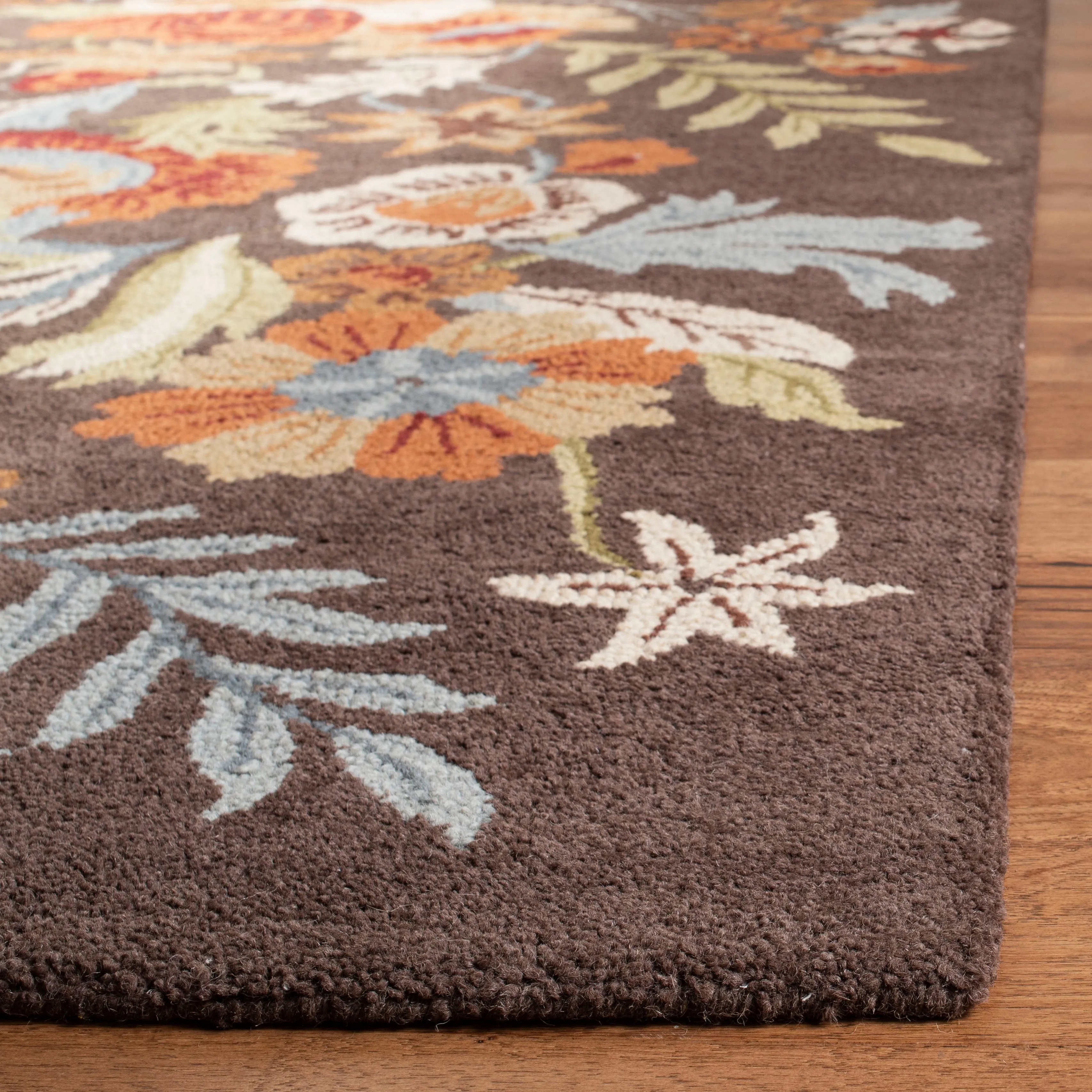 SAFAVIEH Handmade Blossom Catrinel Modern Floral Wool Rug