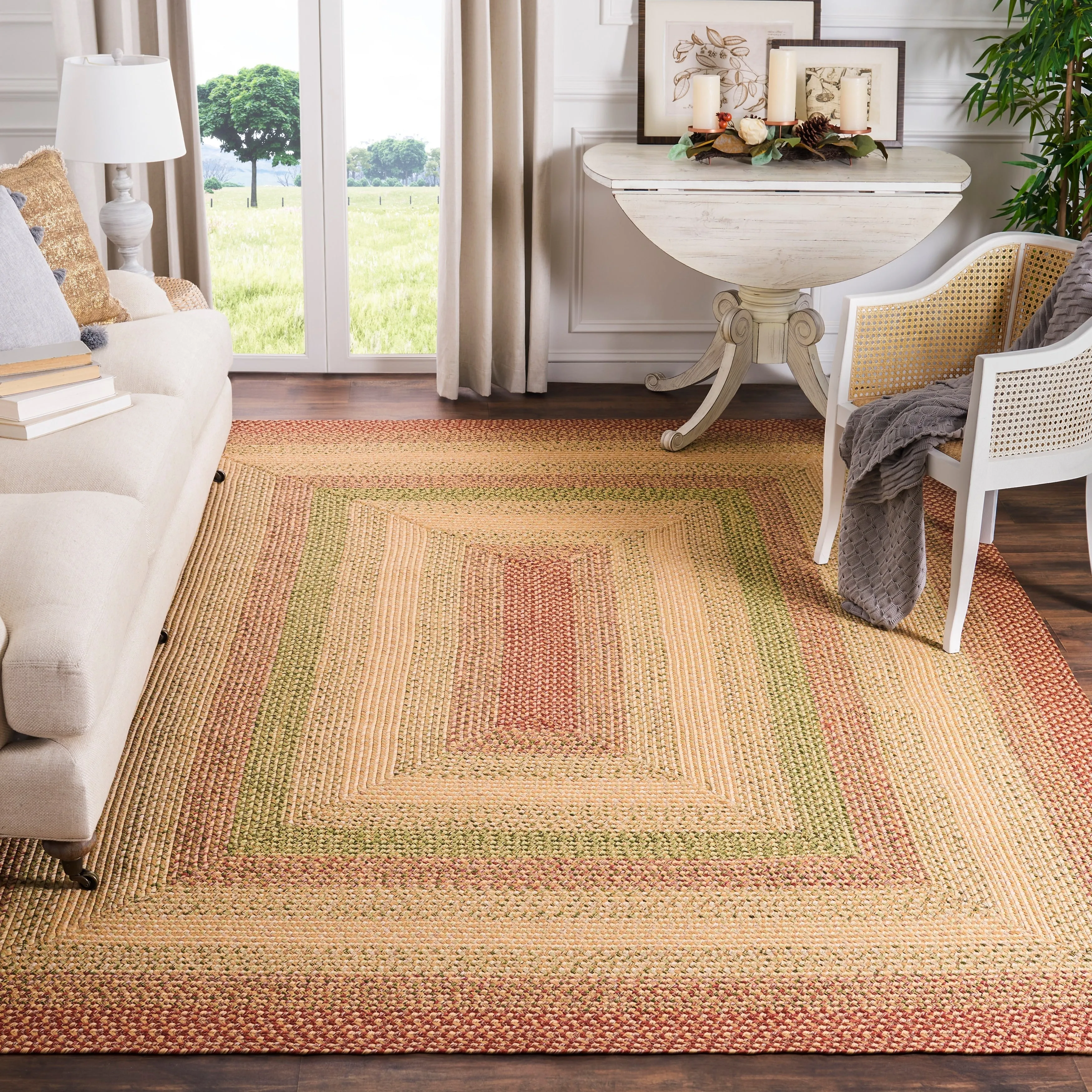 SAFAVIEH. Handmade Braided Adelajde Country Rug