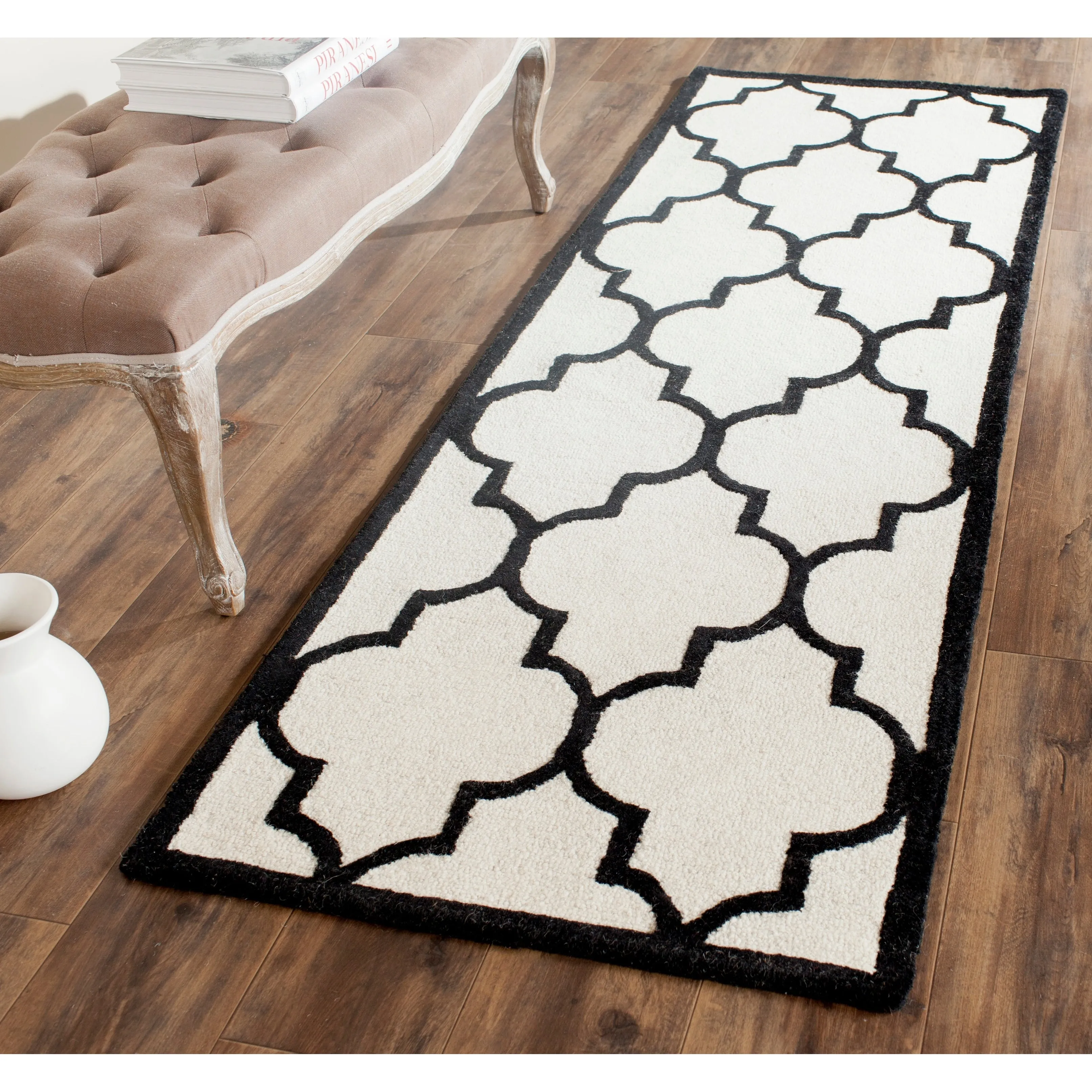 SAFAVIEH Handmade Cambridge Oddny Moroccan Trellis Wool Rug