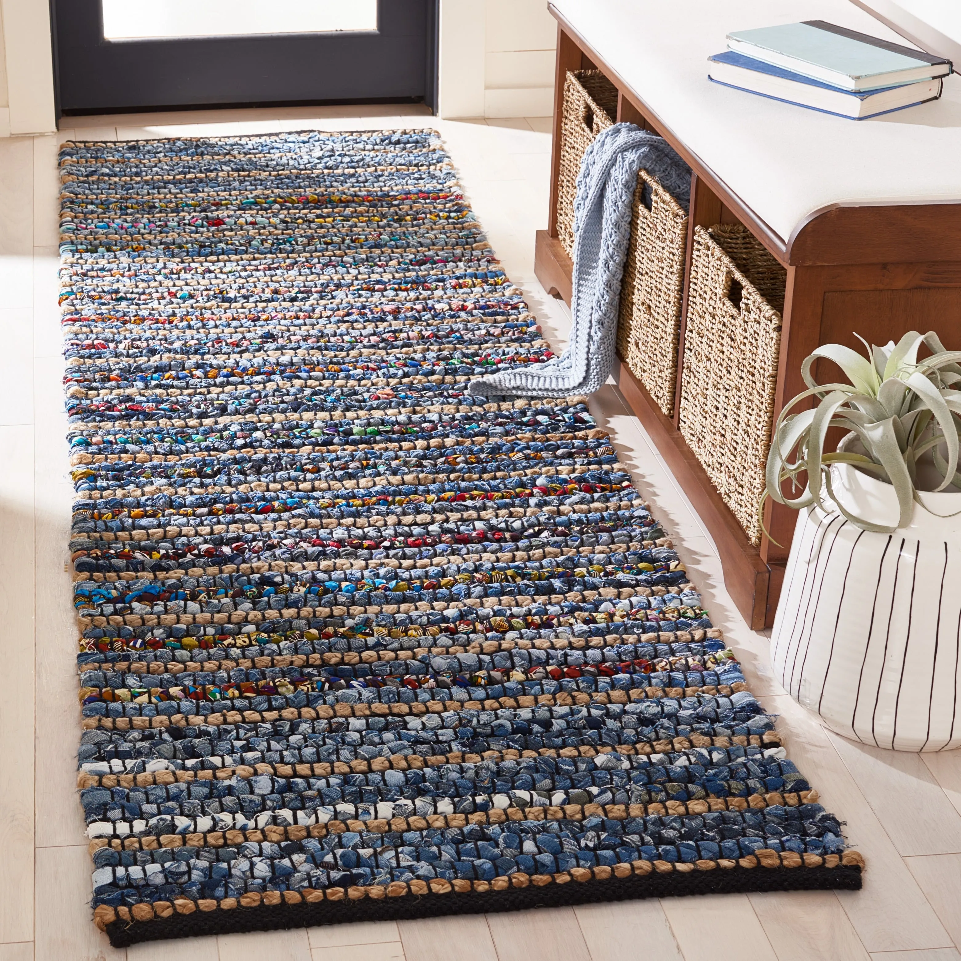 SAFAVIEH Handmade Cape Cod Innocenta Boho Coastal Rug
