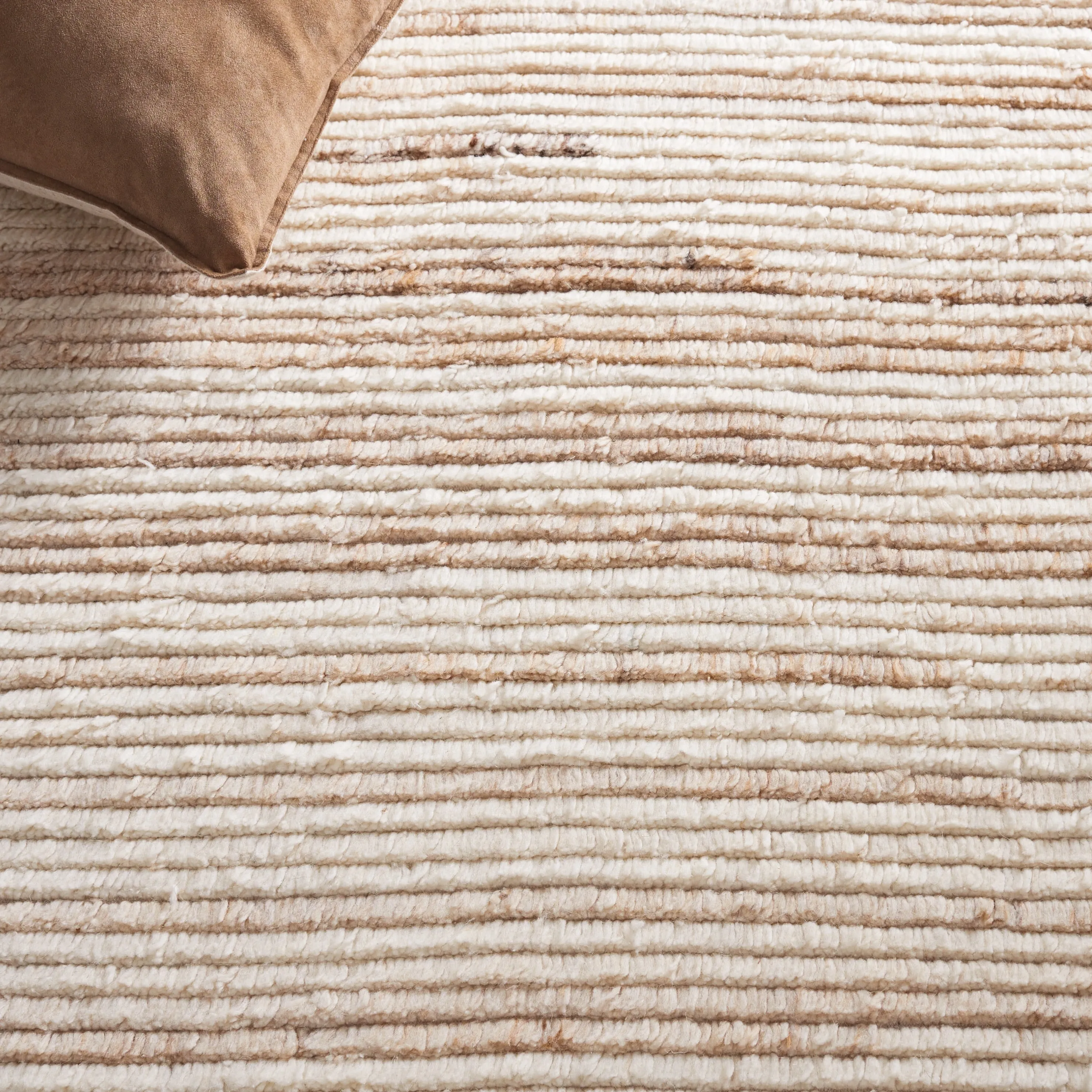SAFAVIEH Handmade Casablanca Marlous Wool Rug