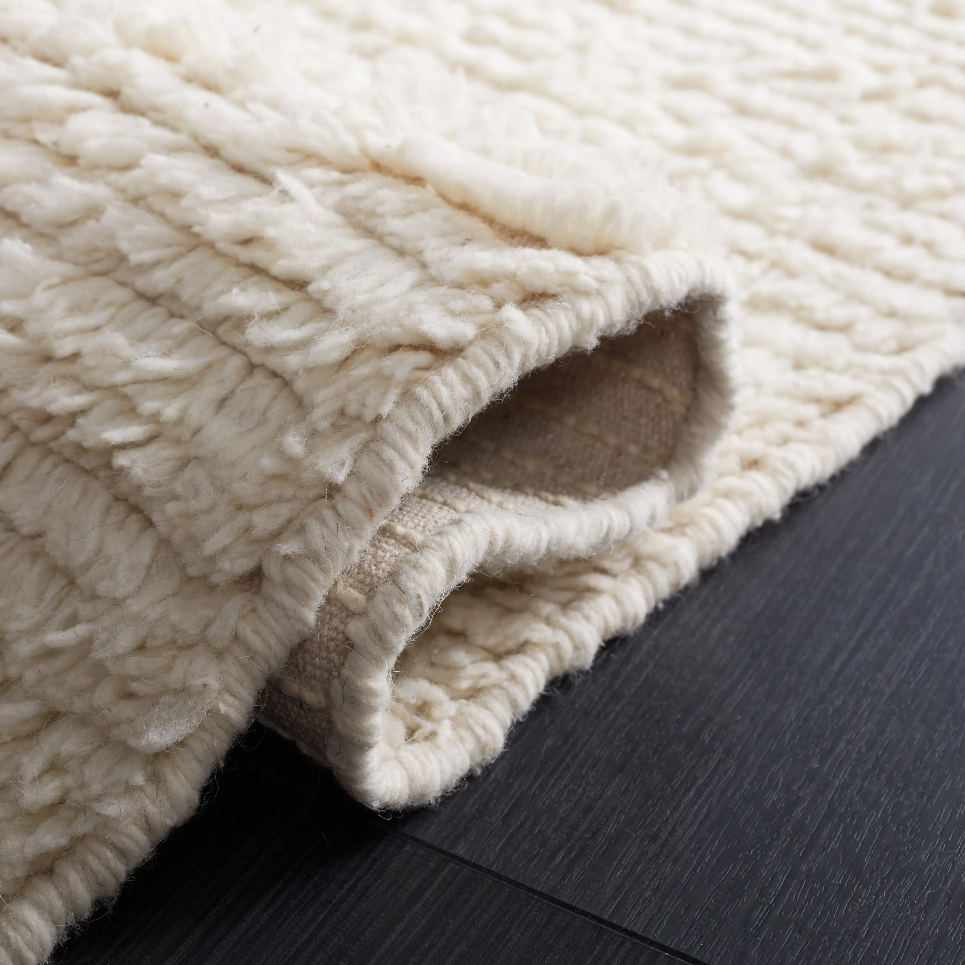 SAFAVIEH Handmade Casablanca Marlous Wool Rug