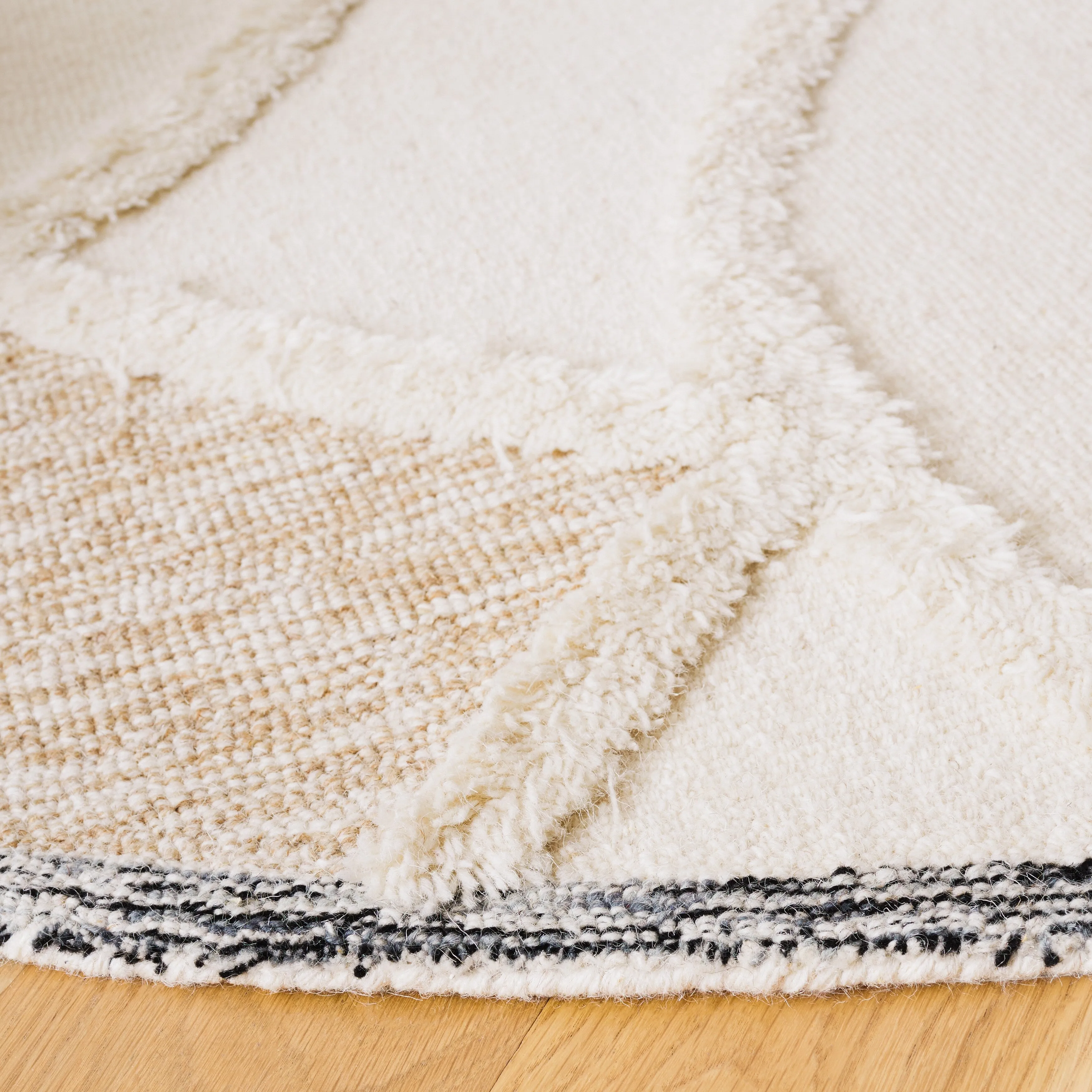 SAFAVIEH Handmade Casablanca Rovshana Wool Rug