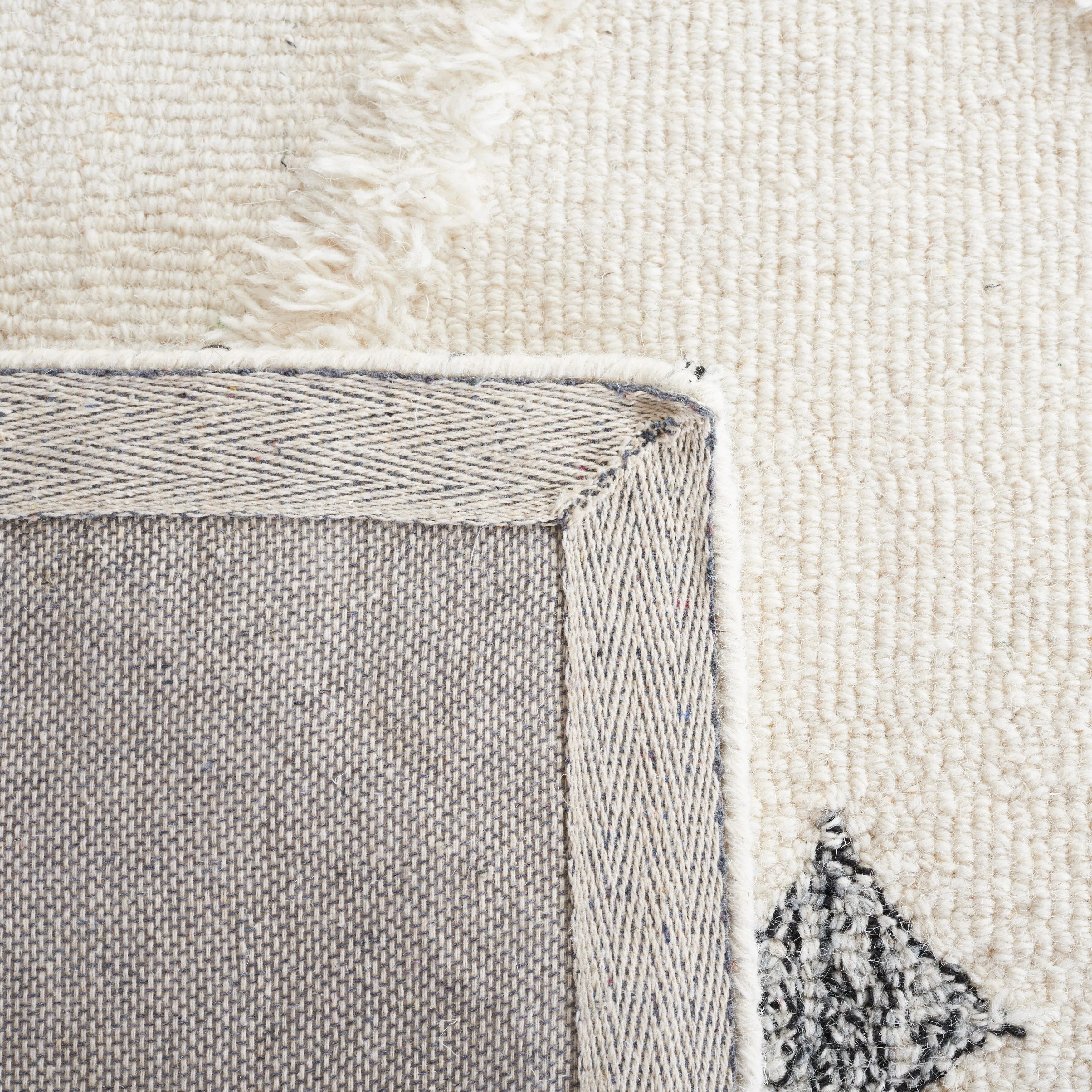 SAFAVIEH Handmade Casablanca Rovshana Wool Rug