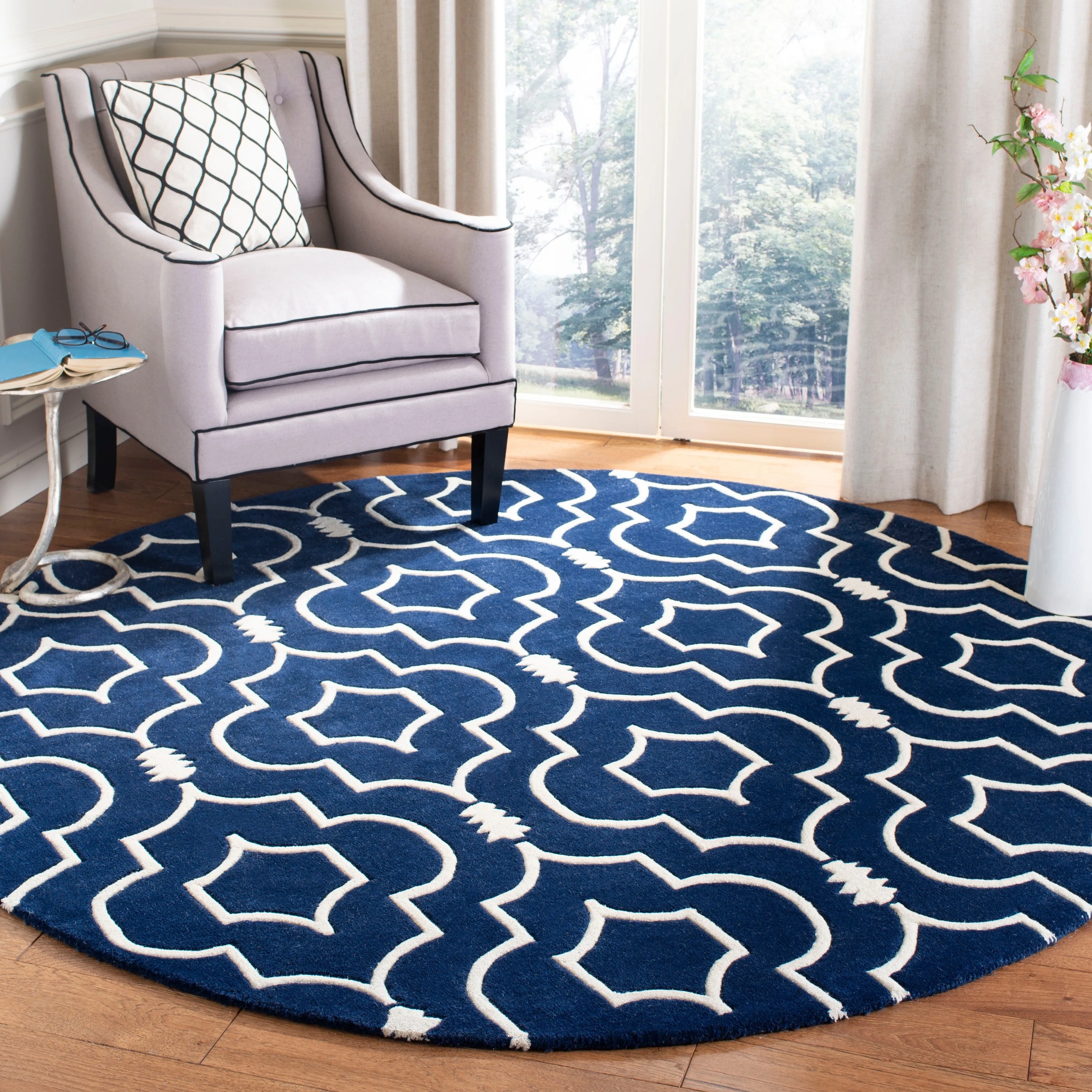 SAFAVIEH Handmade Chatham Cvetka Modern Moroccan Wool Rug