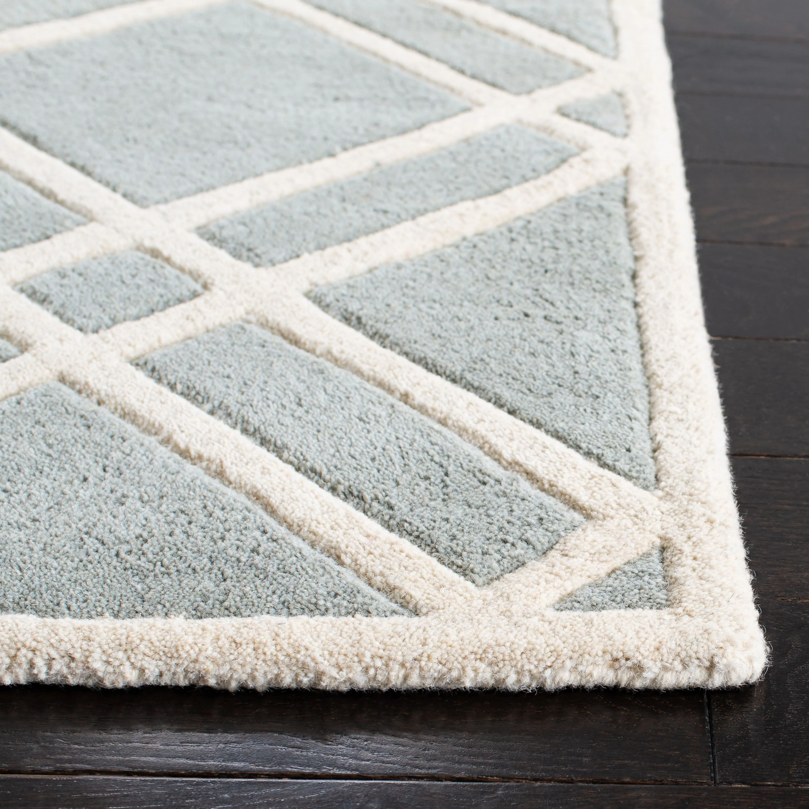 SAFAVIEH Handmade Chatham Geronda Modern Moroccan Wool Rug