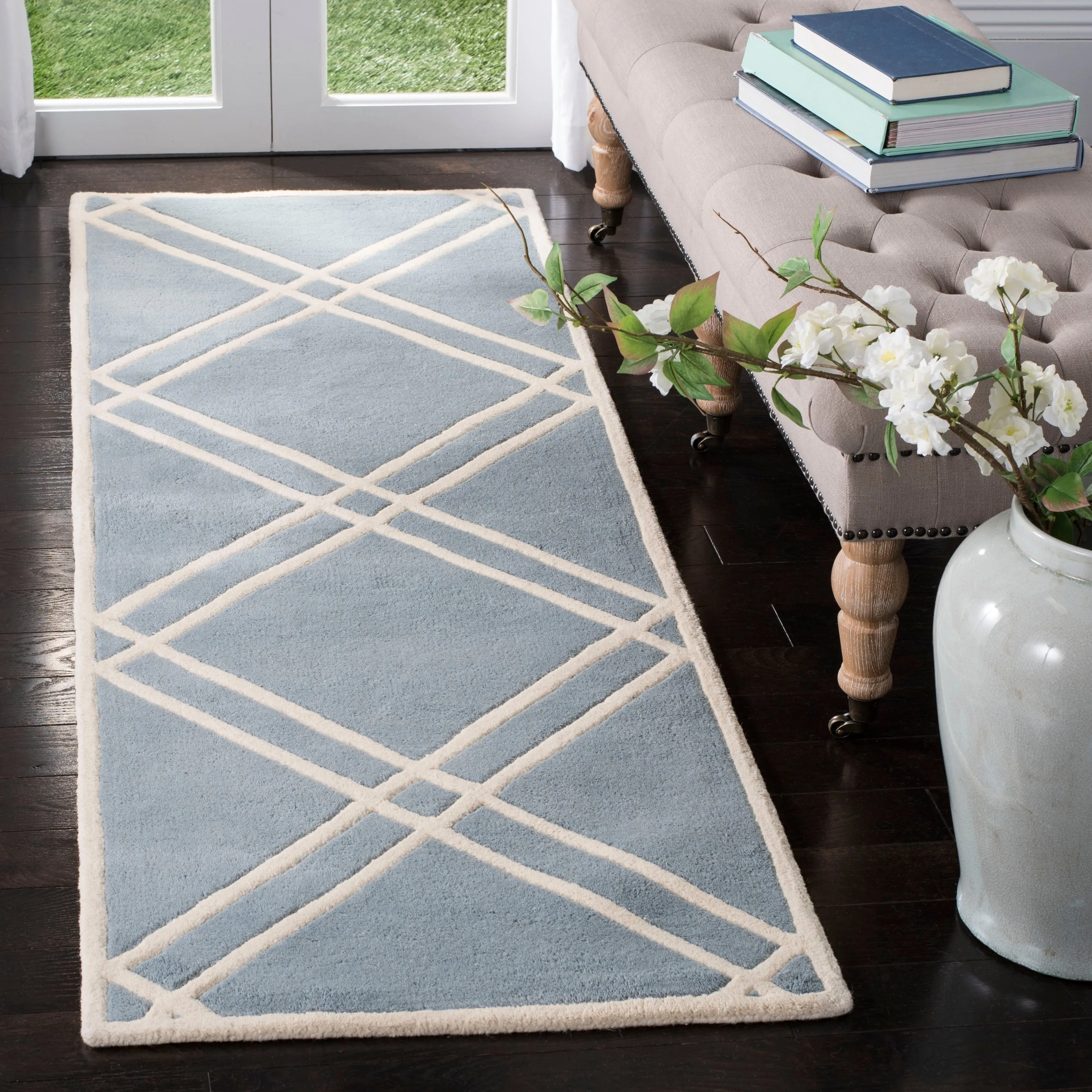 SAFAVIEH Handmade Chatham Geronda Modern Moroccan Wool Rug