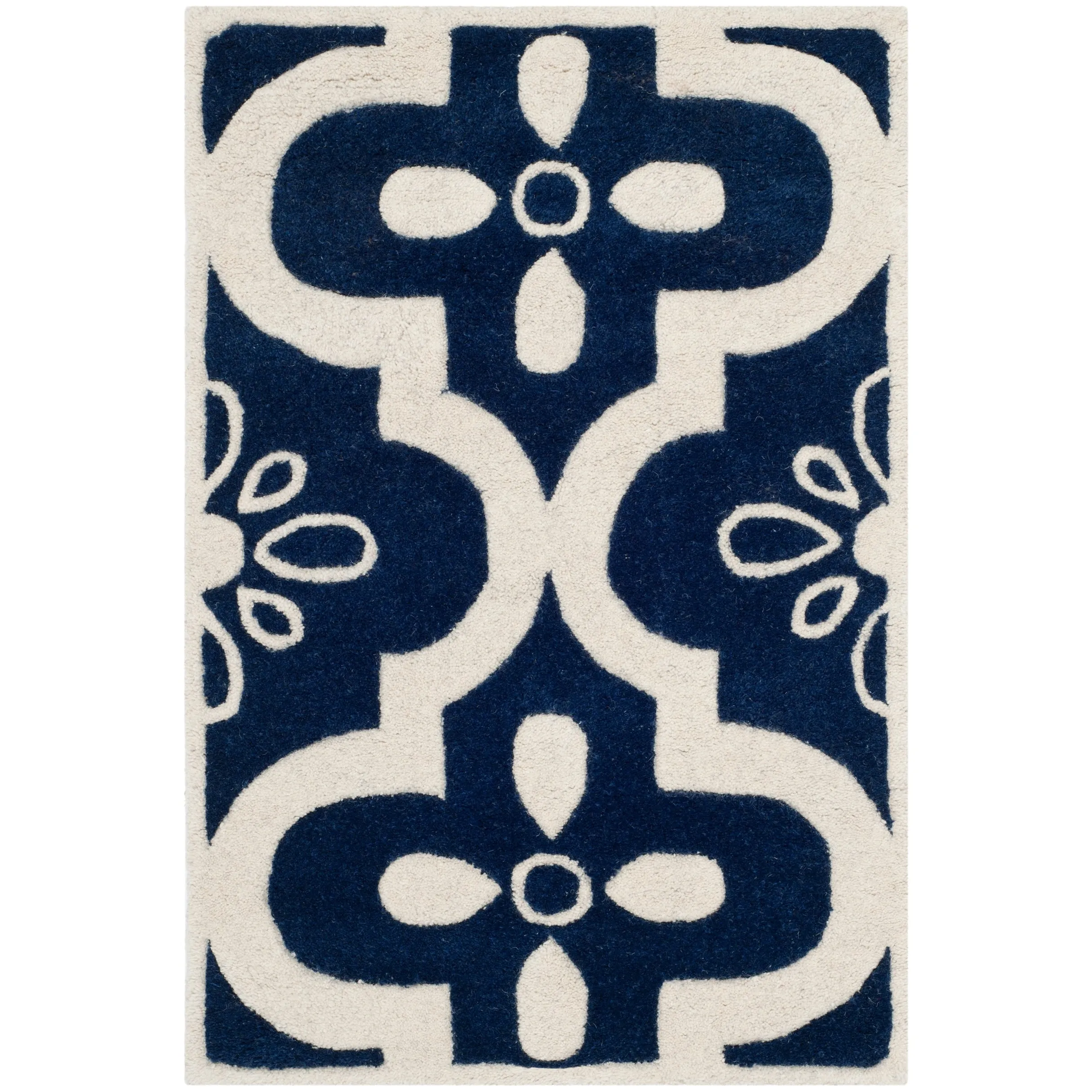 SAFAVIEH Handmade Chatham Swaantje Moroccan Wool Rug
