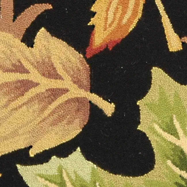 SAFAVIEH Handmade Chelsea Grove French Country Wool Rug