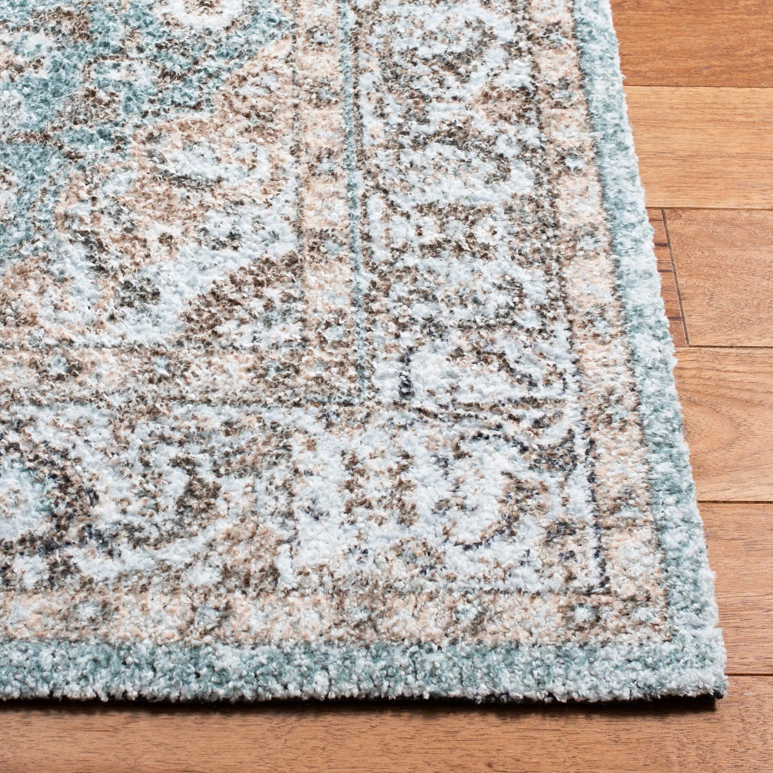 SAFAVIEH Handmade Classic Vintage Andras Transitional Polyester Rug