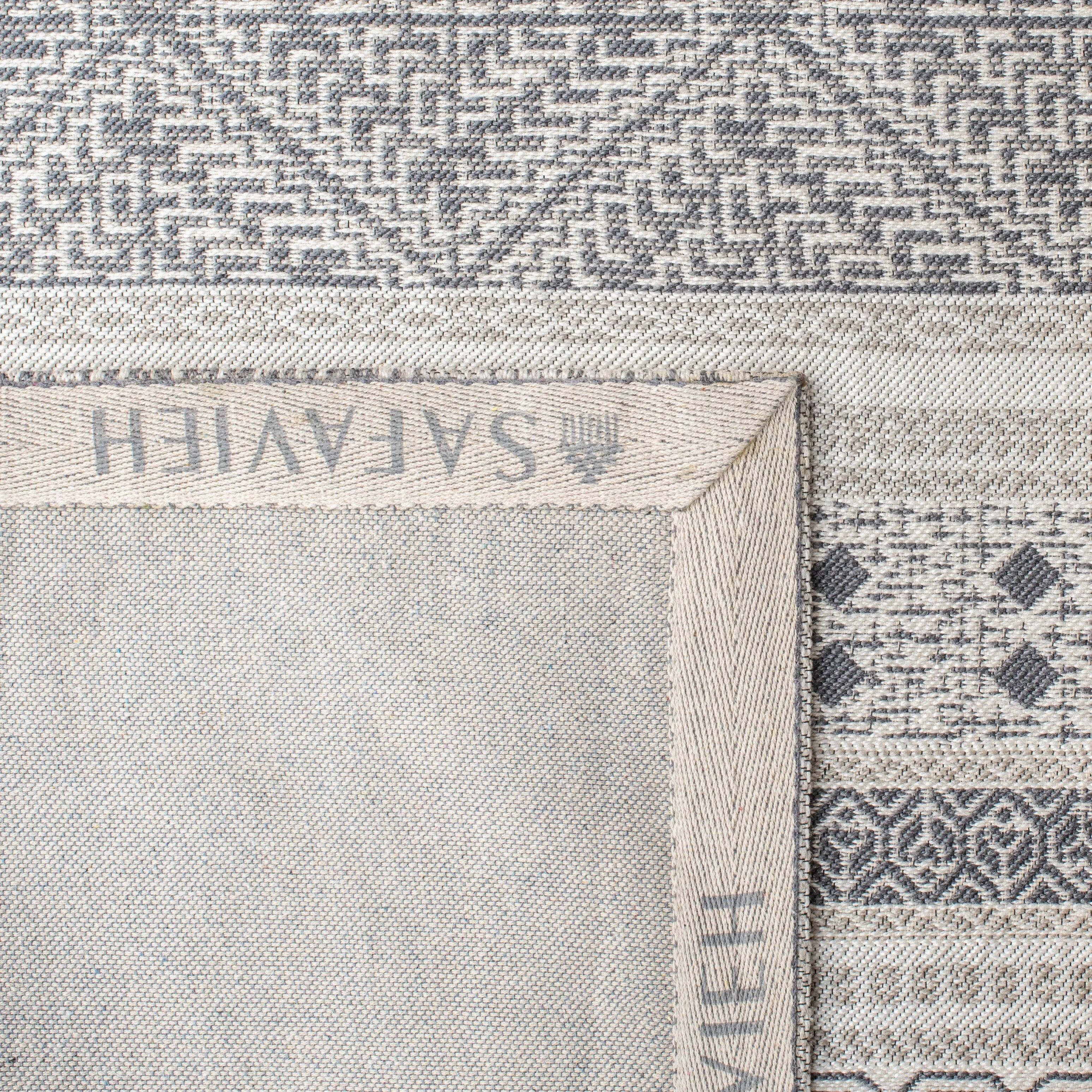 SAFAVIEH Handmade Classic Vintage Suhasini Rug