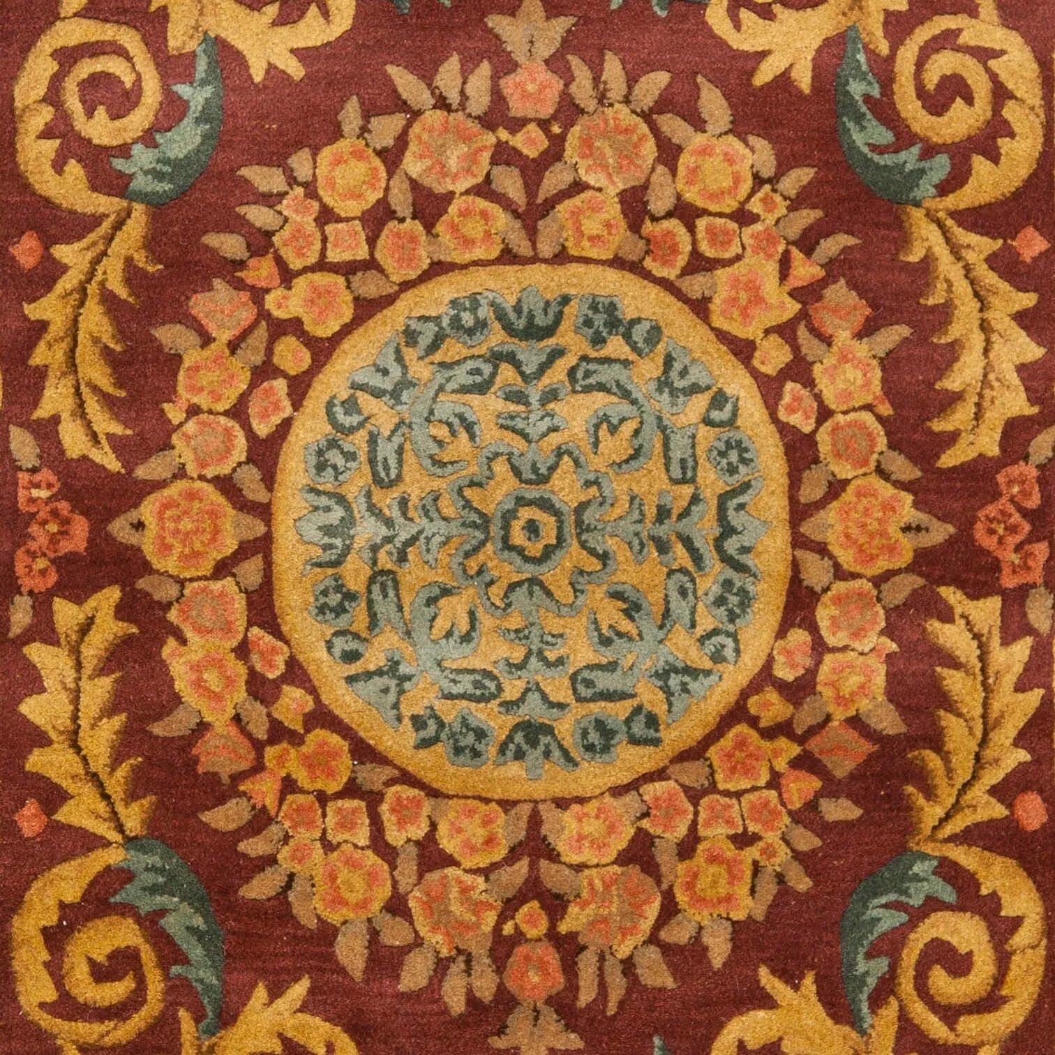 SAFAVIEH Handmade Empire Orvokki Traditional Oriental Wool Rug
